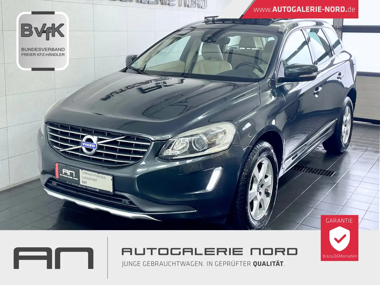 Volvo XC60 Summum 2WD Navi+Pano+Leder+Xenium+ Grau - 1