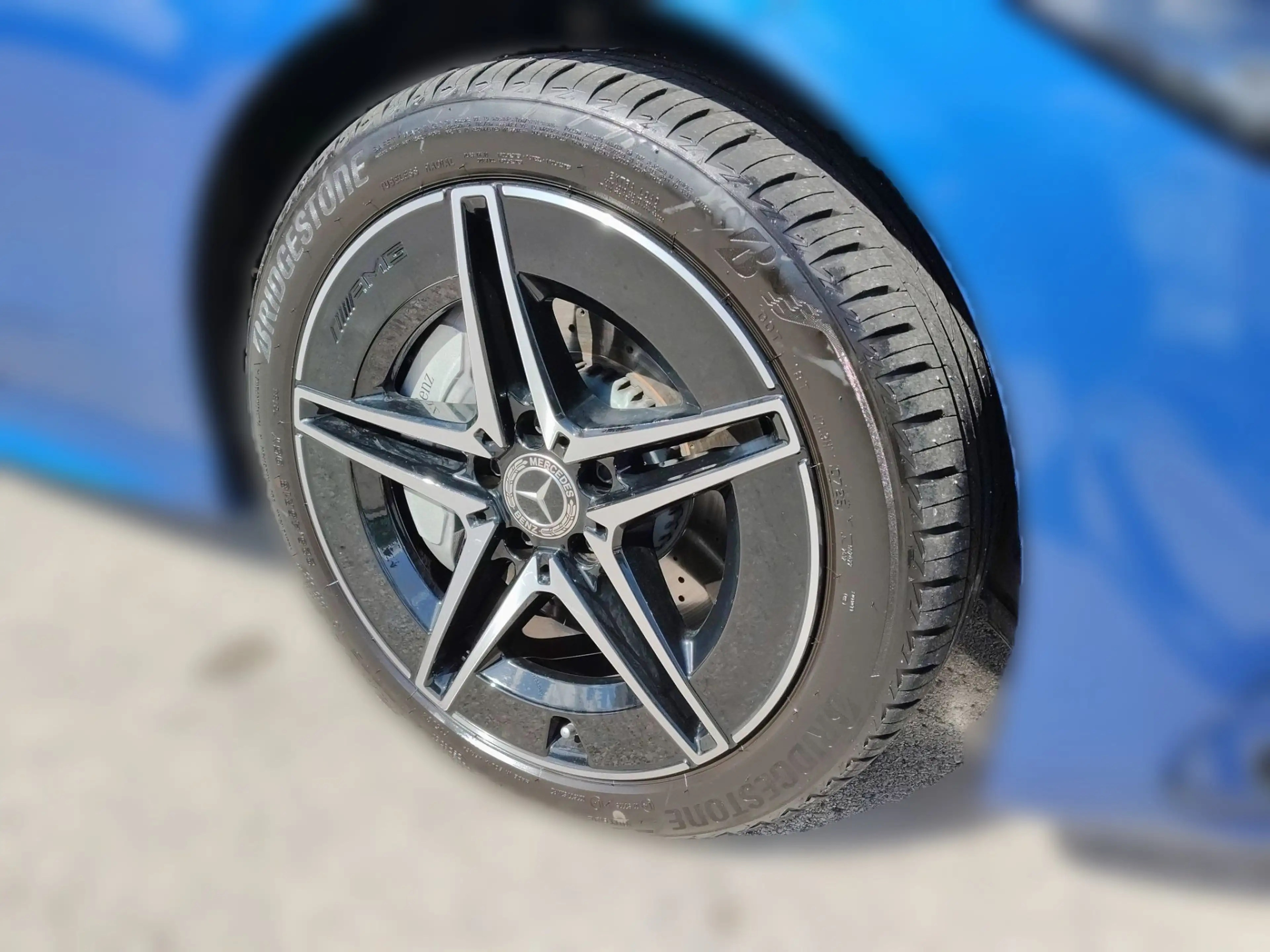 Mercedes-Benz C 180 AMG-Line Night — photo 8