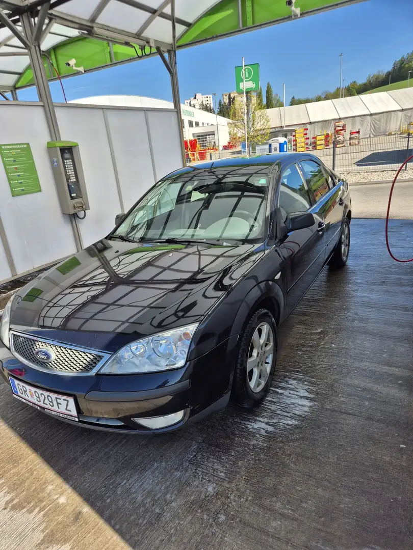 Ford Mondeo Ghia 1,8 SCI - 1