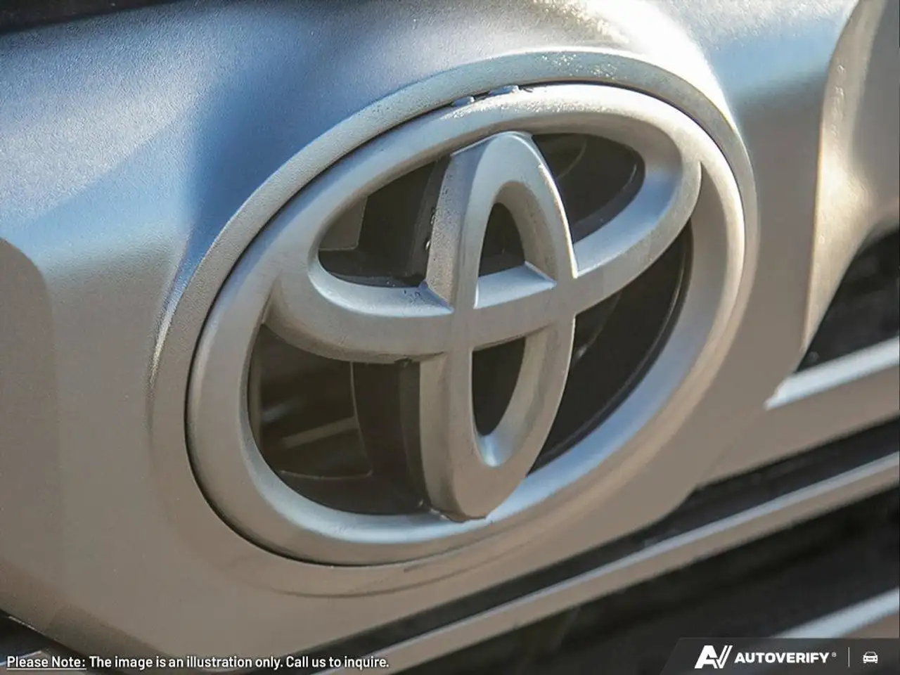 Toyota Tundra снимка Toyota Tundra