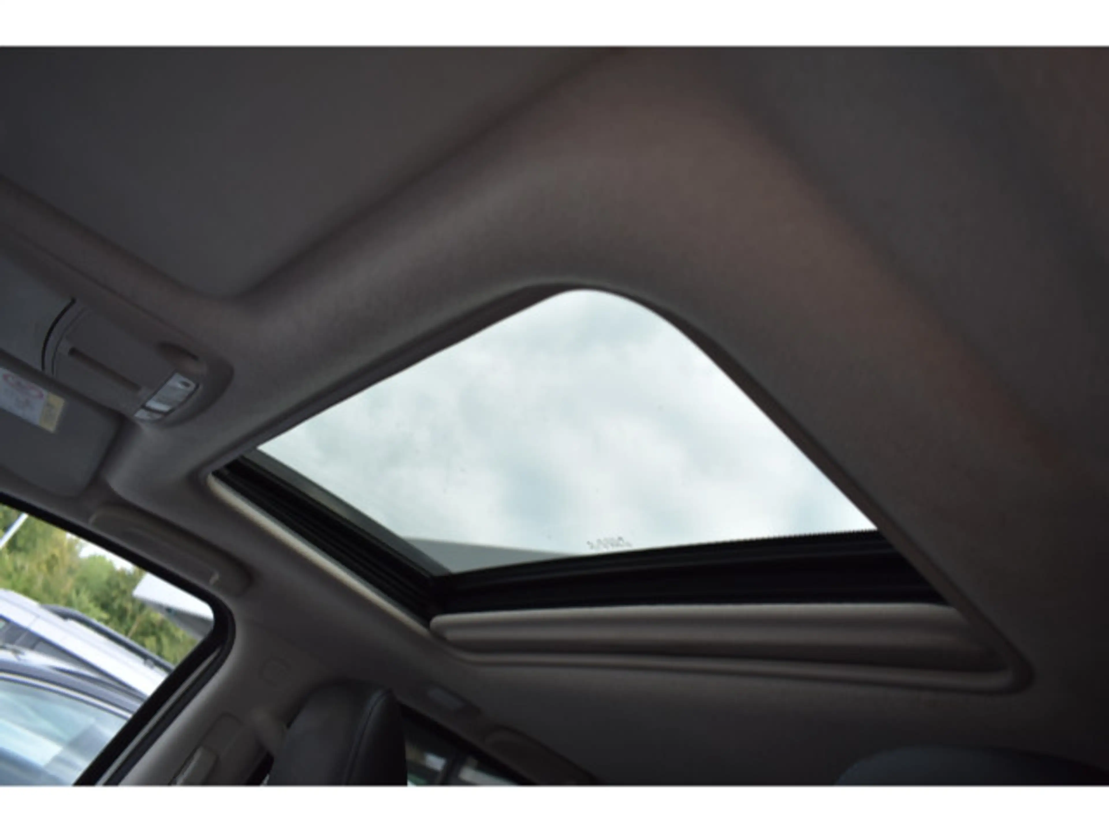 Nissan Navara NP300 N-Guard Double Cab 4x4-Allrad Autom — photo 14