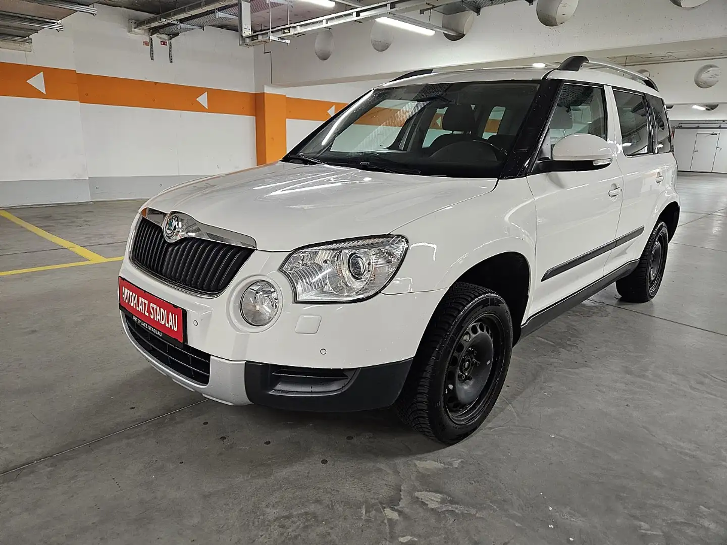Skoda Yeti Twenty Elegance 1,2 TSI DSG Weiß - 1
