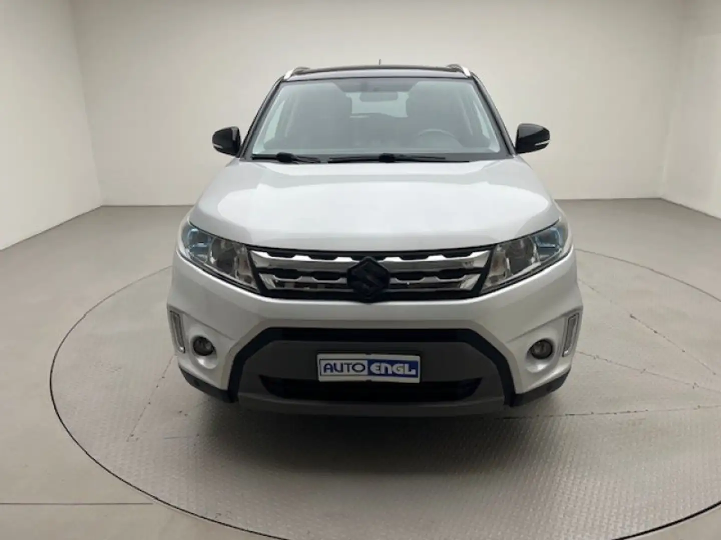 Suzuki Vitara 1.6 DDis 4WD AllGrip V-Top ***Panoramadach, Silber - 2
