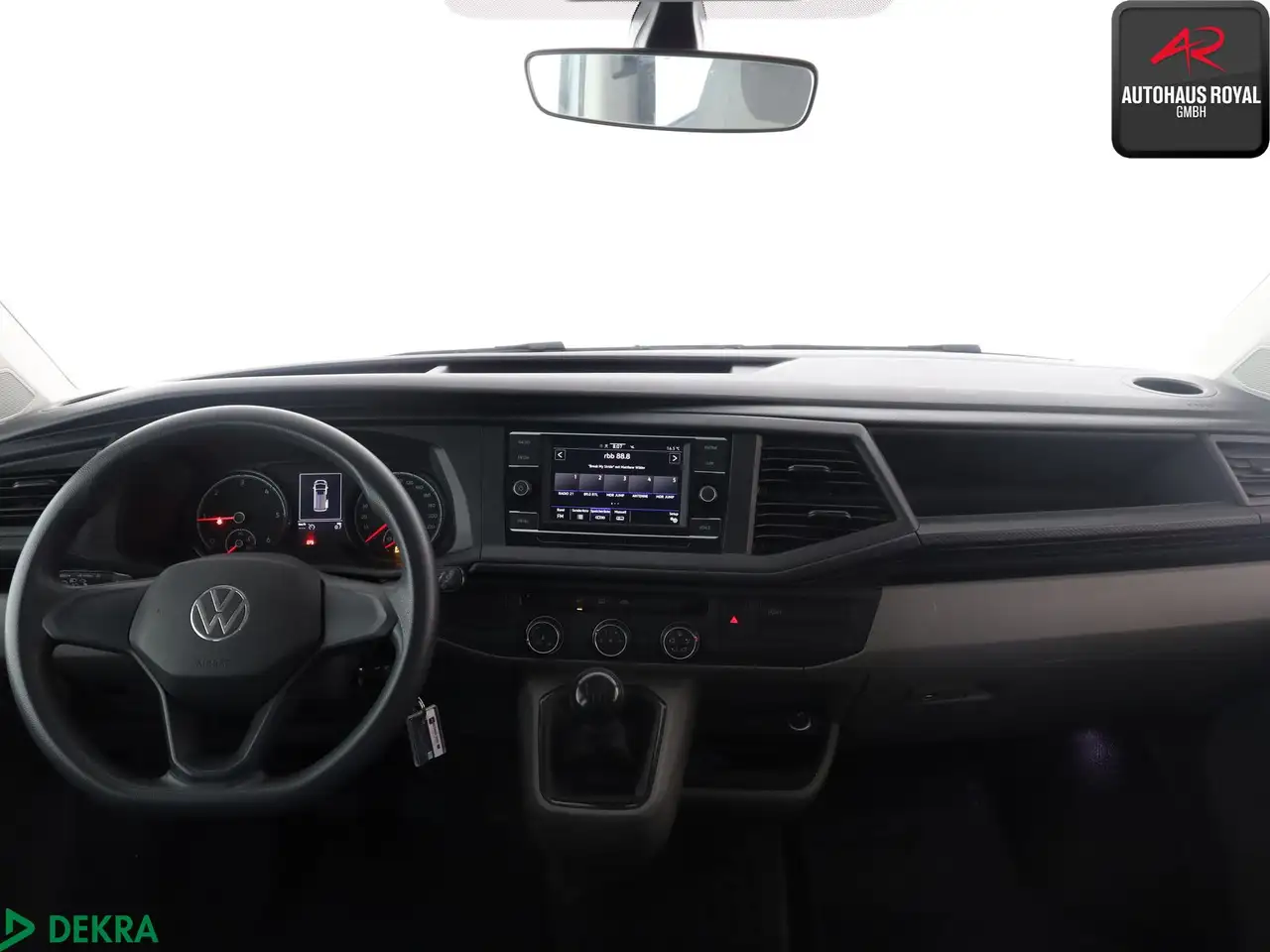 Volkswagen T6 Kombi T6 Kombi T6.1 2.0 TDI 9 SITZE AHK,METALLIC,1.HD 9