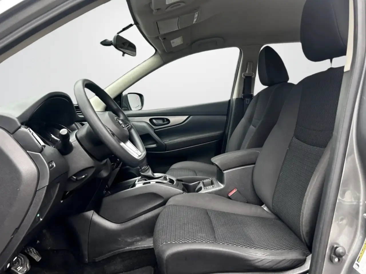 Nissan Qashqai снимка Nissan Qashqai