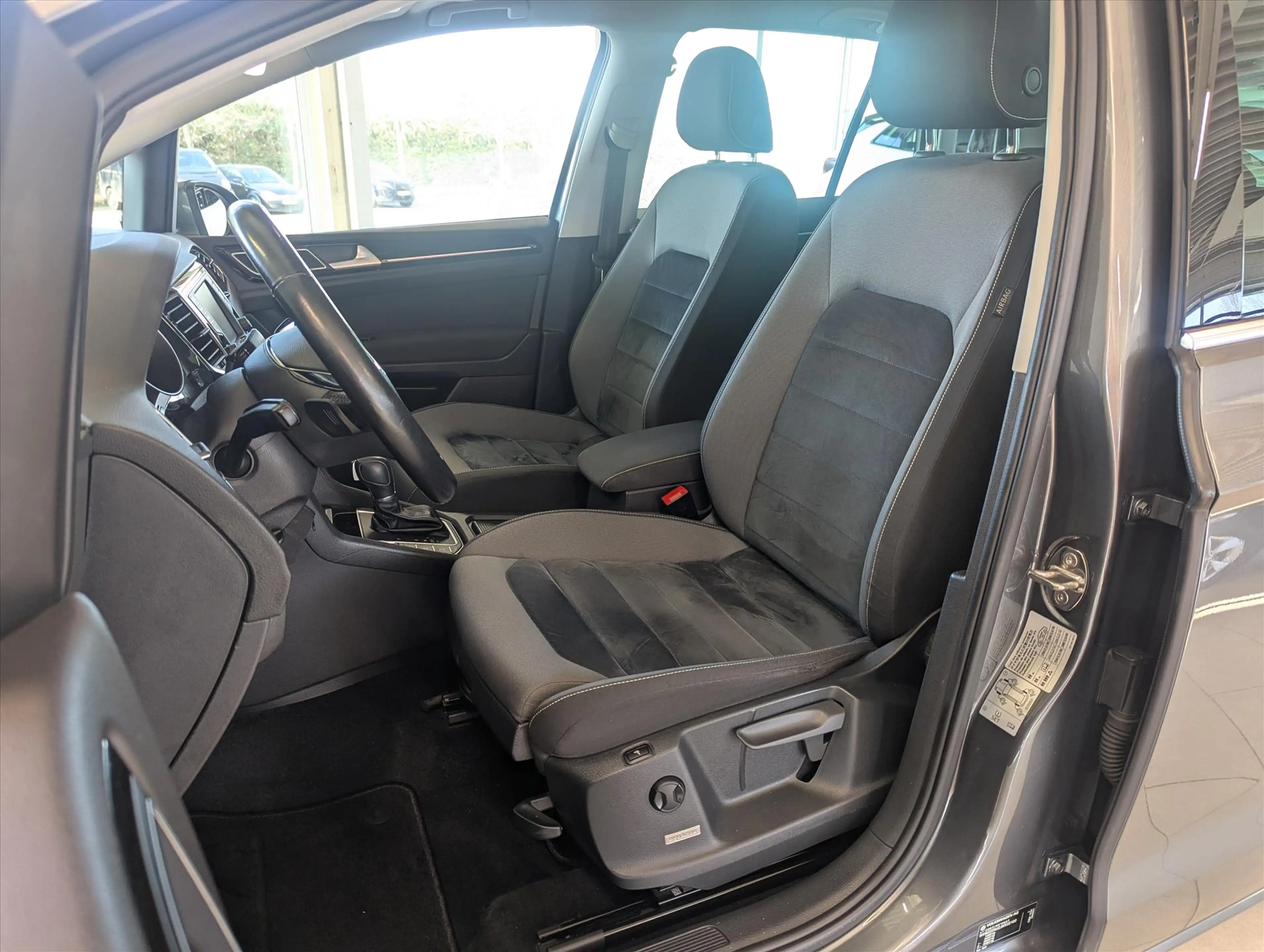 Volkswagen Golf Sportsvan 1.4 TSI 150pk DSG Highline *Airco/Nav* — photo 5