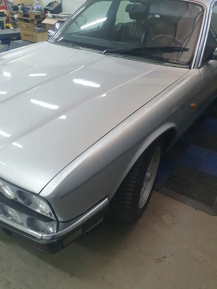 Jaguar XJ40 Basis, foto 5