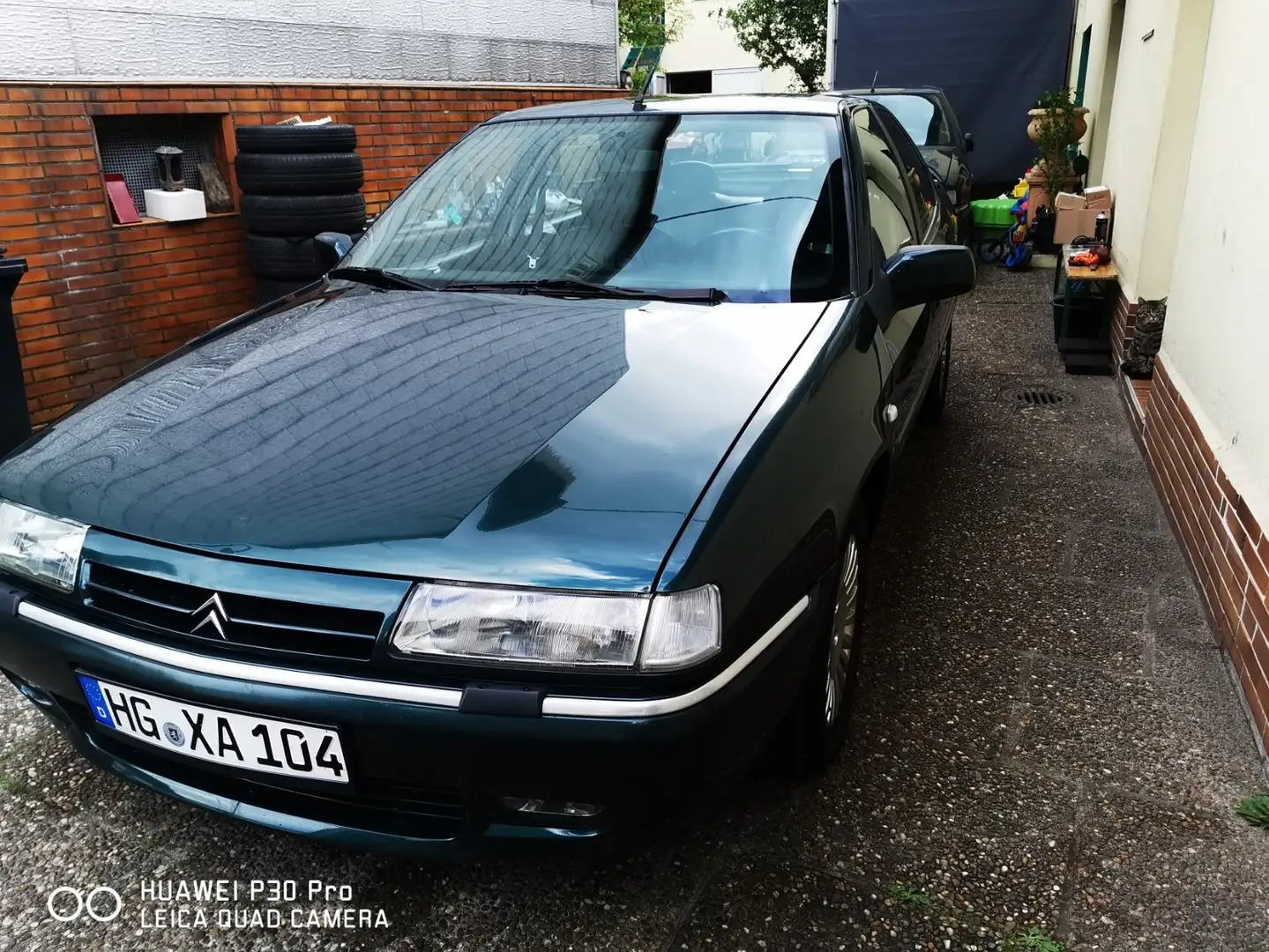 Citroen Xantia Xantia V6 Activa Grün - 1