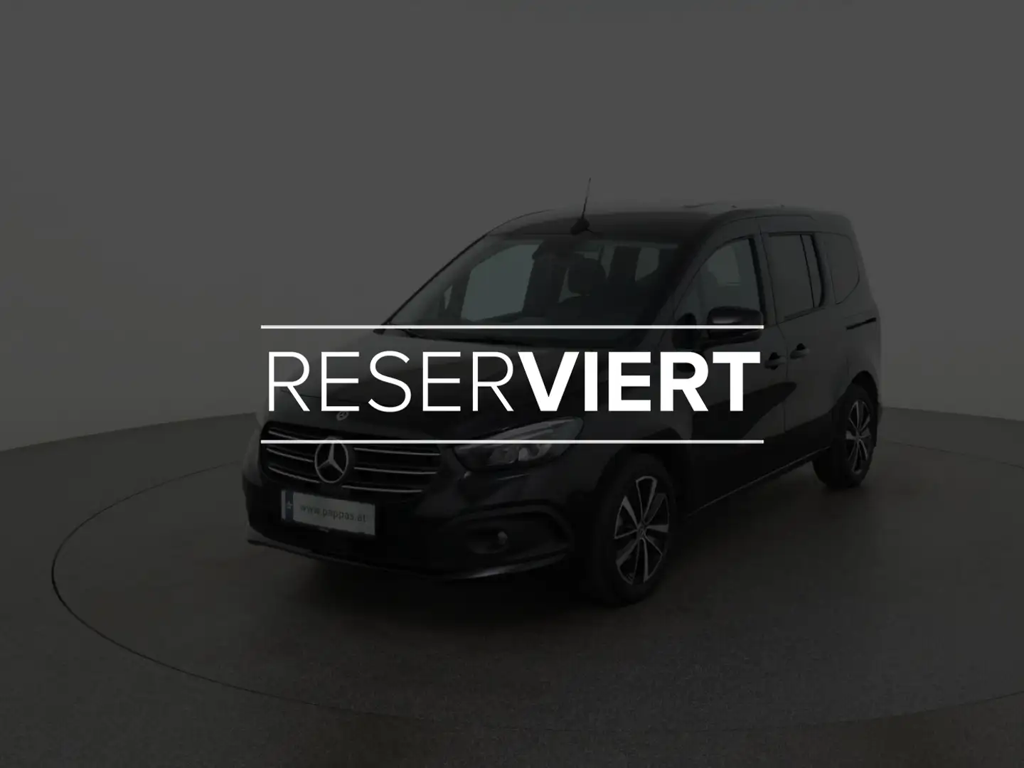 Mercedes-Benz T-Klasse T 180 d Standard LED PTS AHK Navi SHZ Cam Schwarz - 1