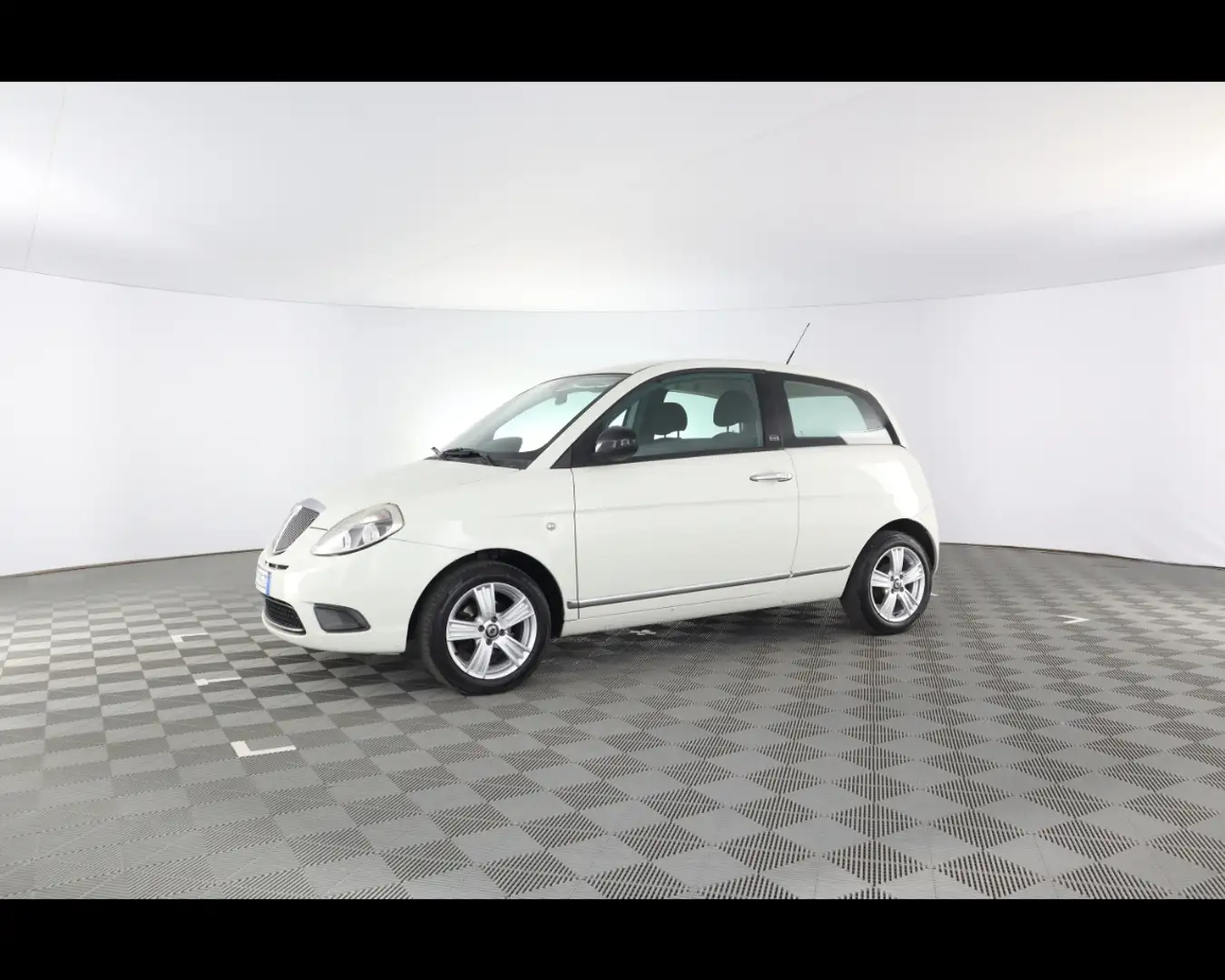 Lancia Ypsilon 3 Porte 1.2  Diva Blanc - 1