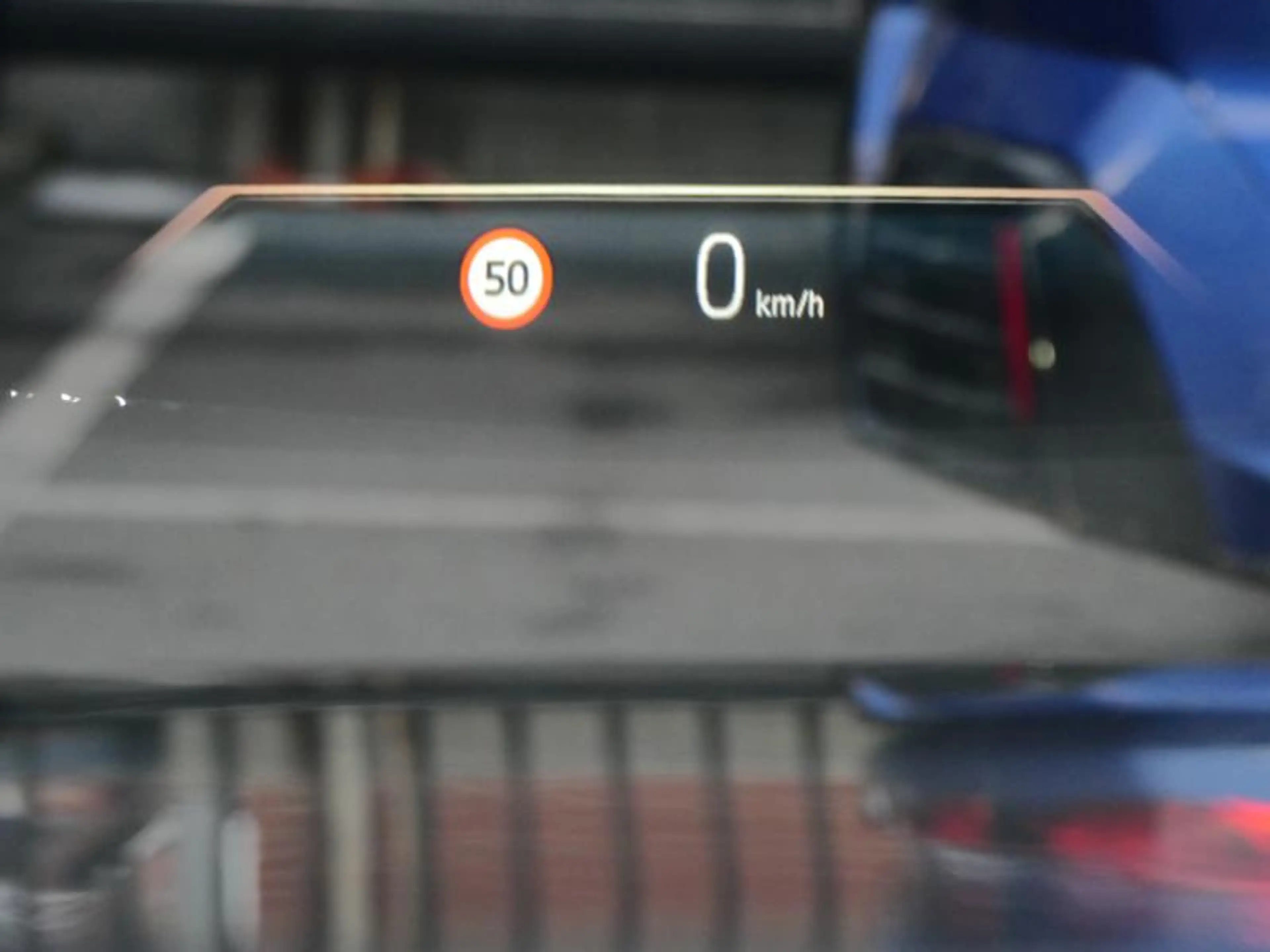 BMW i5 eDrive40 Touring M Sport — photo 12