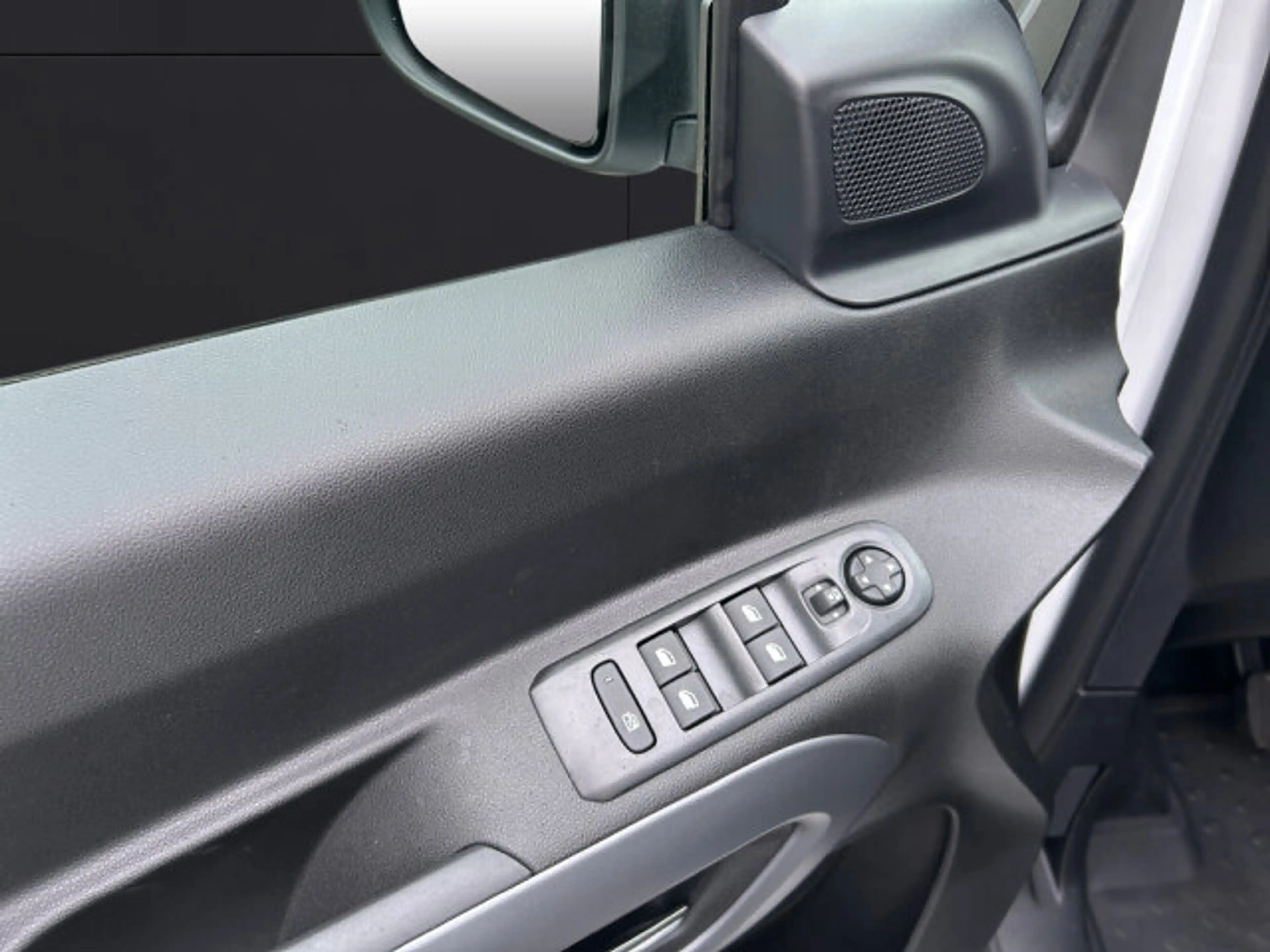 Citroen Berlingo Berlingo M Plus 1.5 D 100 +180°Kamera+LHZ+LED+ — photo 7