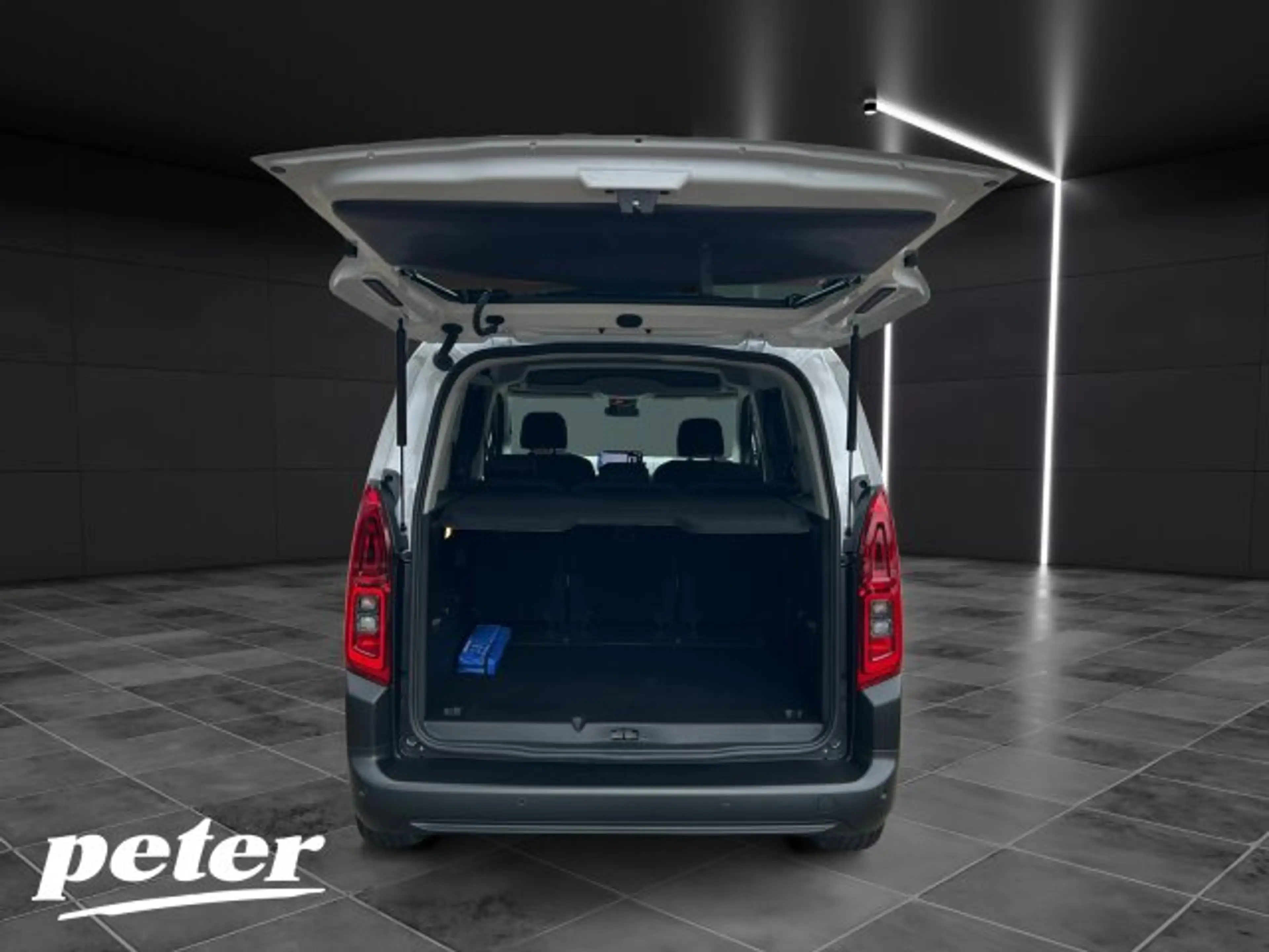 Citroen Berlingo Berlingo M Plus 1.5 D 100 +180°Kamera+LHZ+LED+ — photo 17