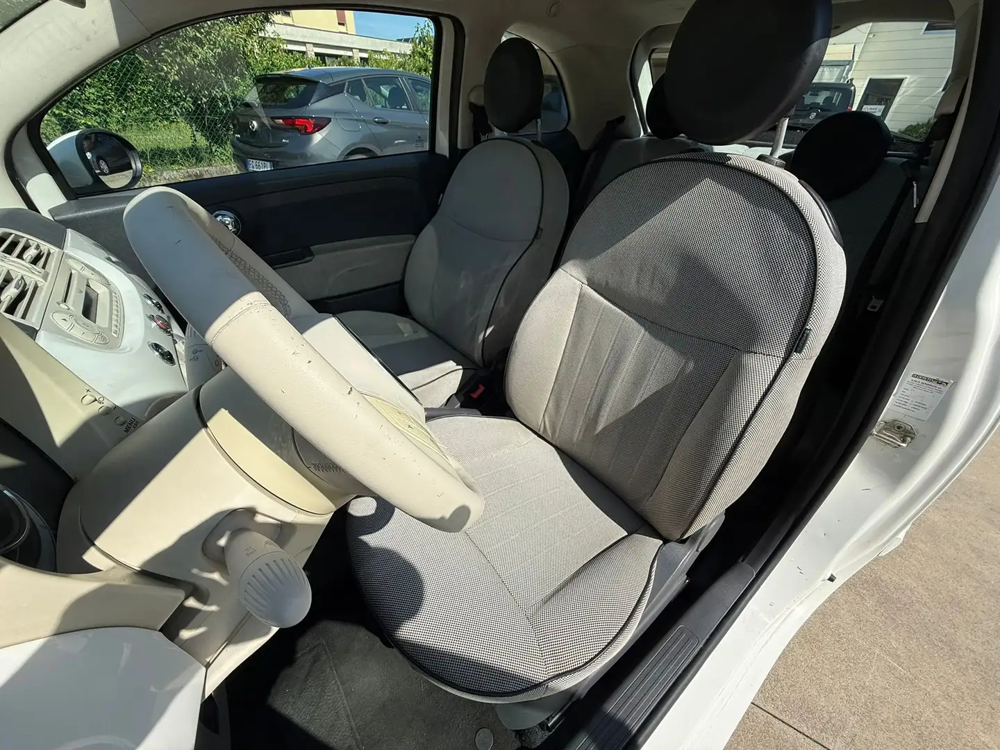 Fiat 500 1.2 Lounge NEO-PATENTATI Weiß - 2