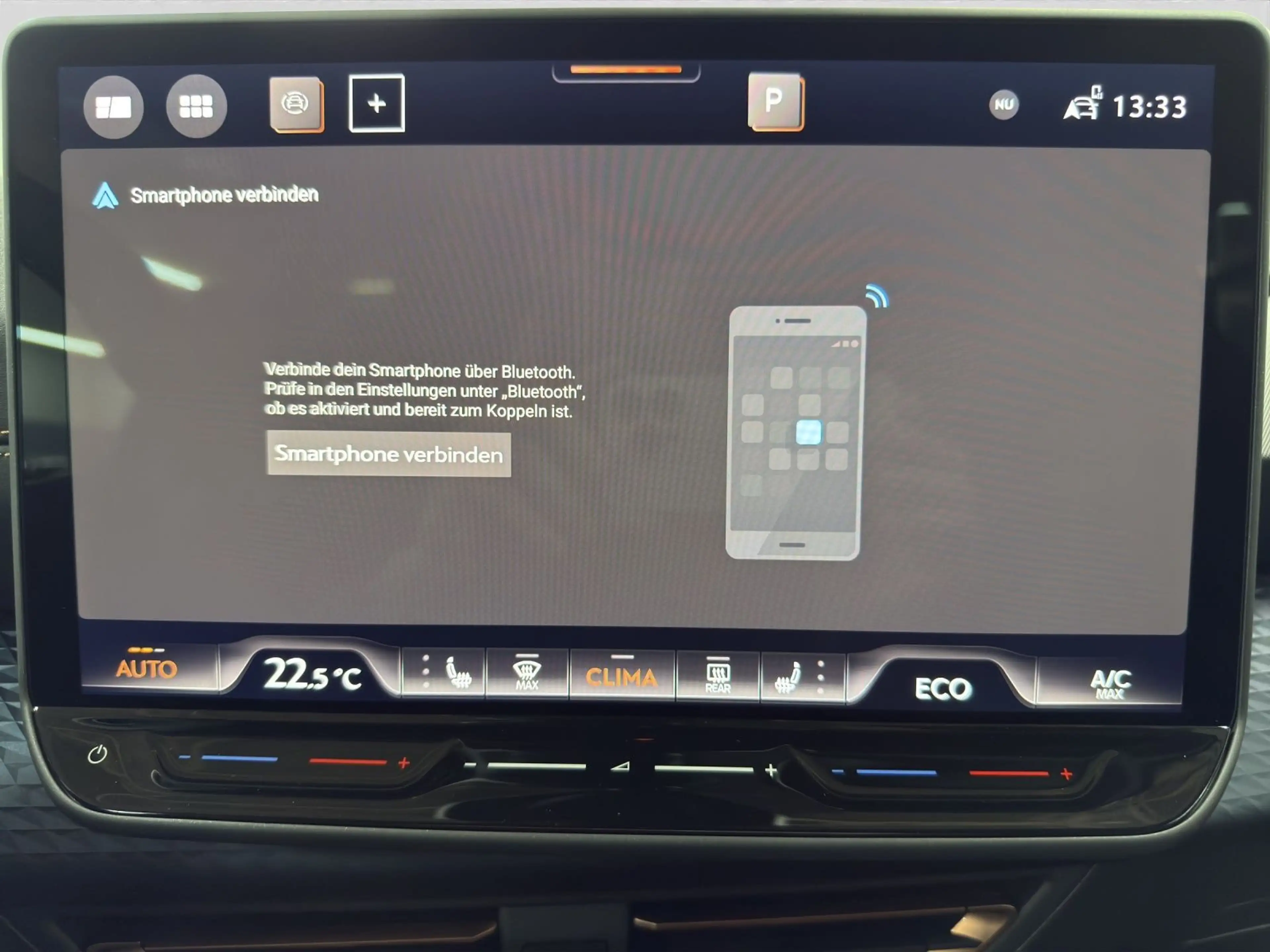 CUPRA Born REAR VIEW NAVI GJR LM19 SITZHZ ACC — photo 15