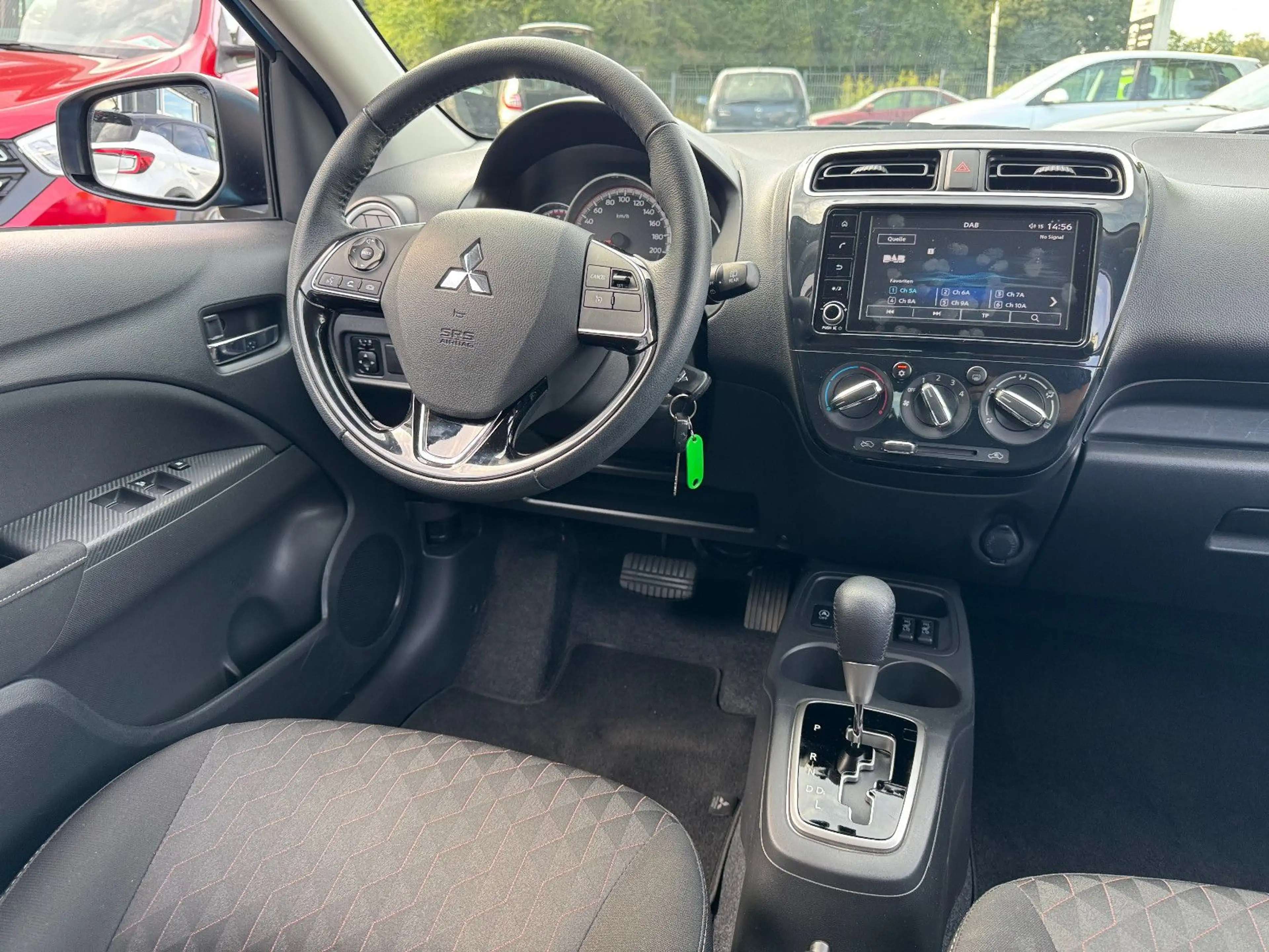 Mitsubishi Space Star Select+ AUTOMATIK NAVI+CAM — photo 15