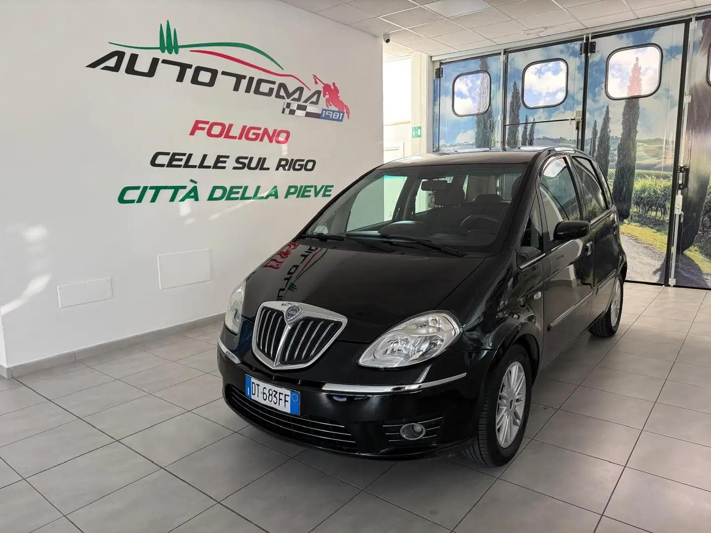 Lancia MUSA Musa II 2007 1.3 mjt 90cv Zwart - 1