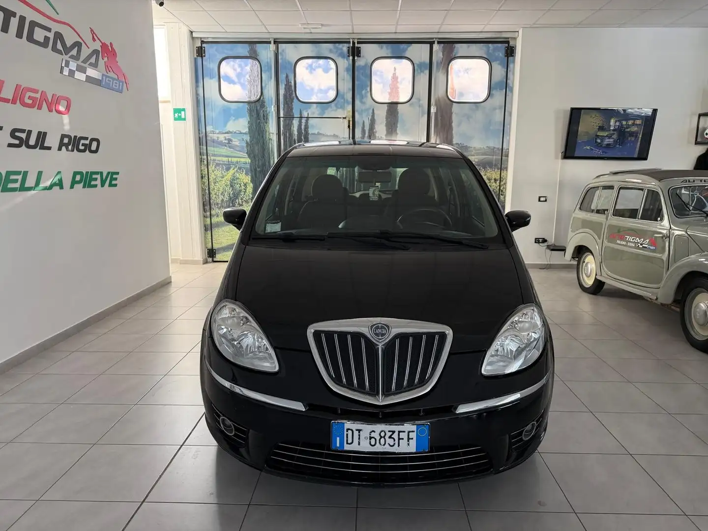 Lancia MUSA Musa II 2007 1.3 mjt 90cv Zwart - 2