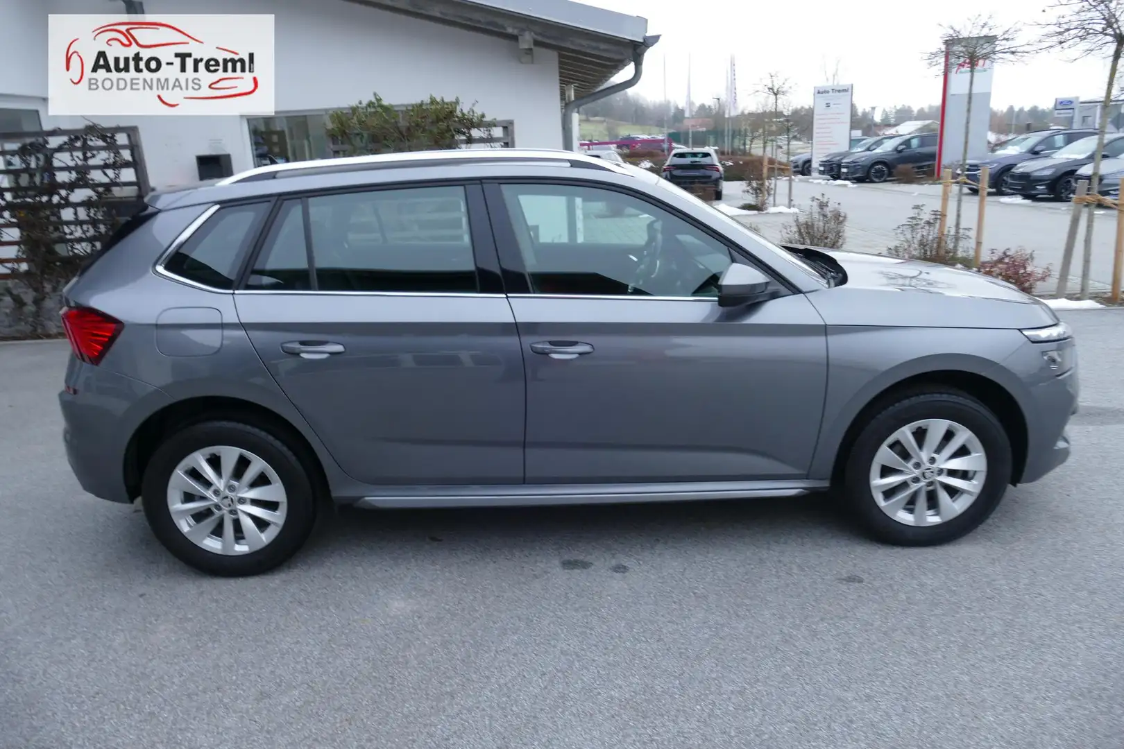 Skoda Kamiq Style 1.5 TSI 150 PS Navi via Full Link Voll-LE... Grau - 2