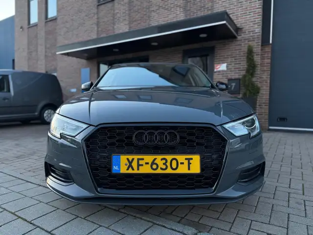 Audi A3 view 12