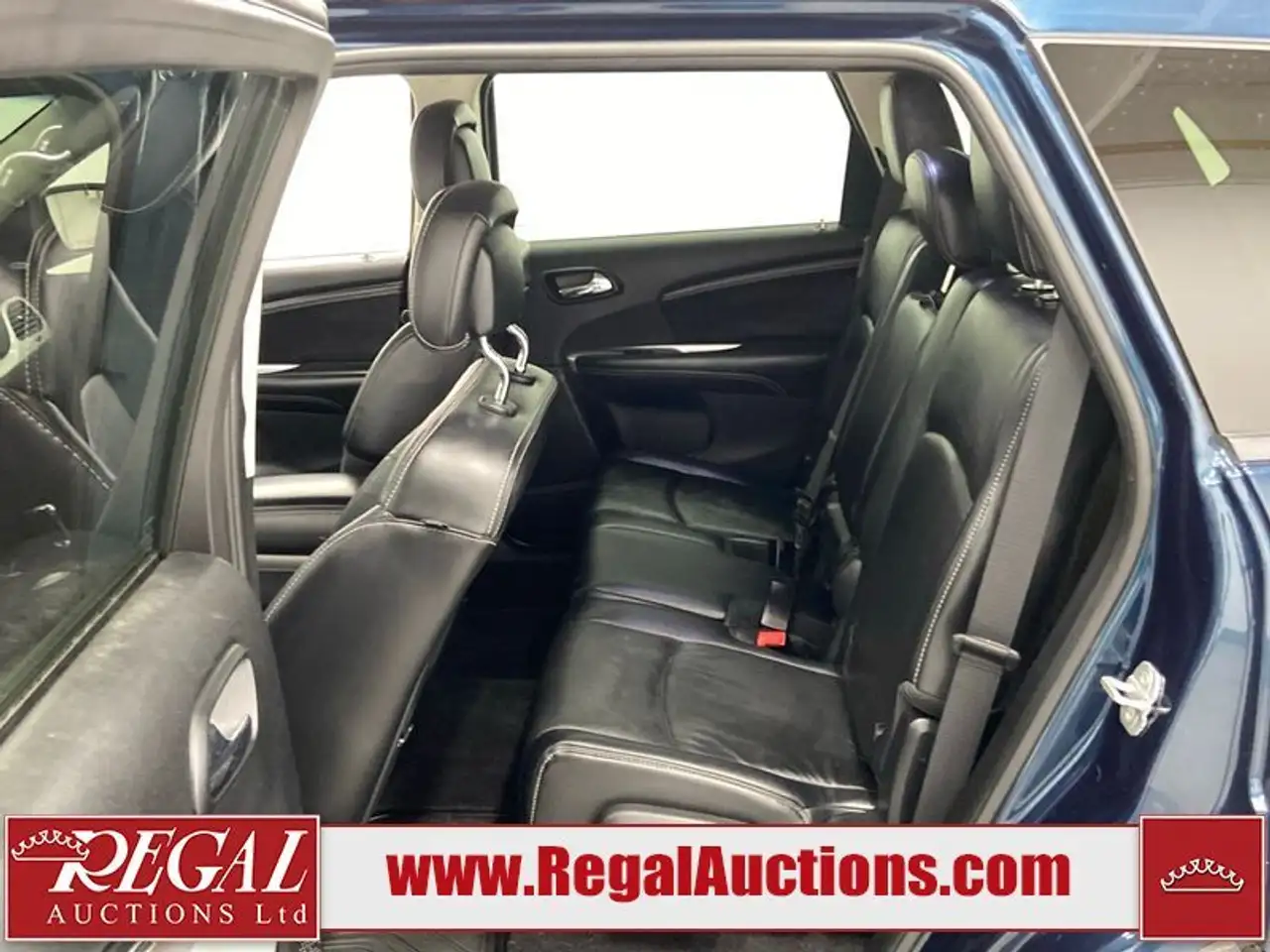 Dodge Journey снимка Dodge Journey