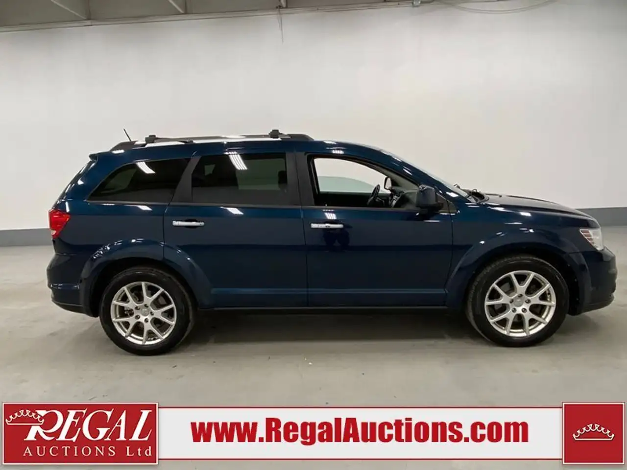 Dodge Journey снимка Dodge Journey