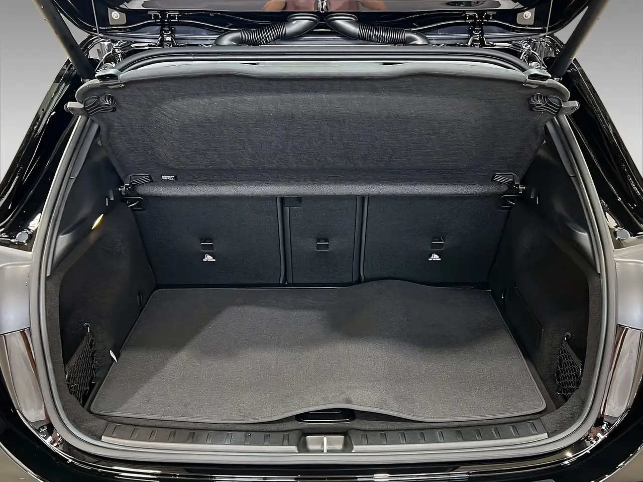 Mercedes-Benz GLA 200 d MBUX+LED+Kamera+SHz+DAB+AHK 8