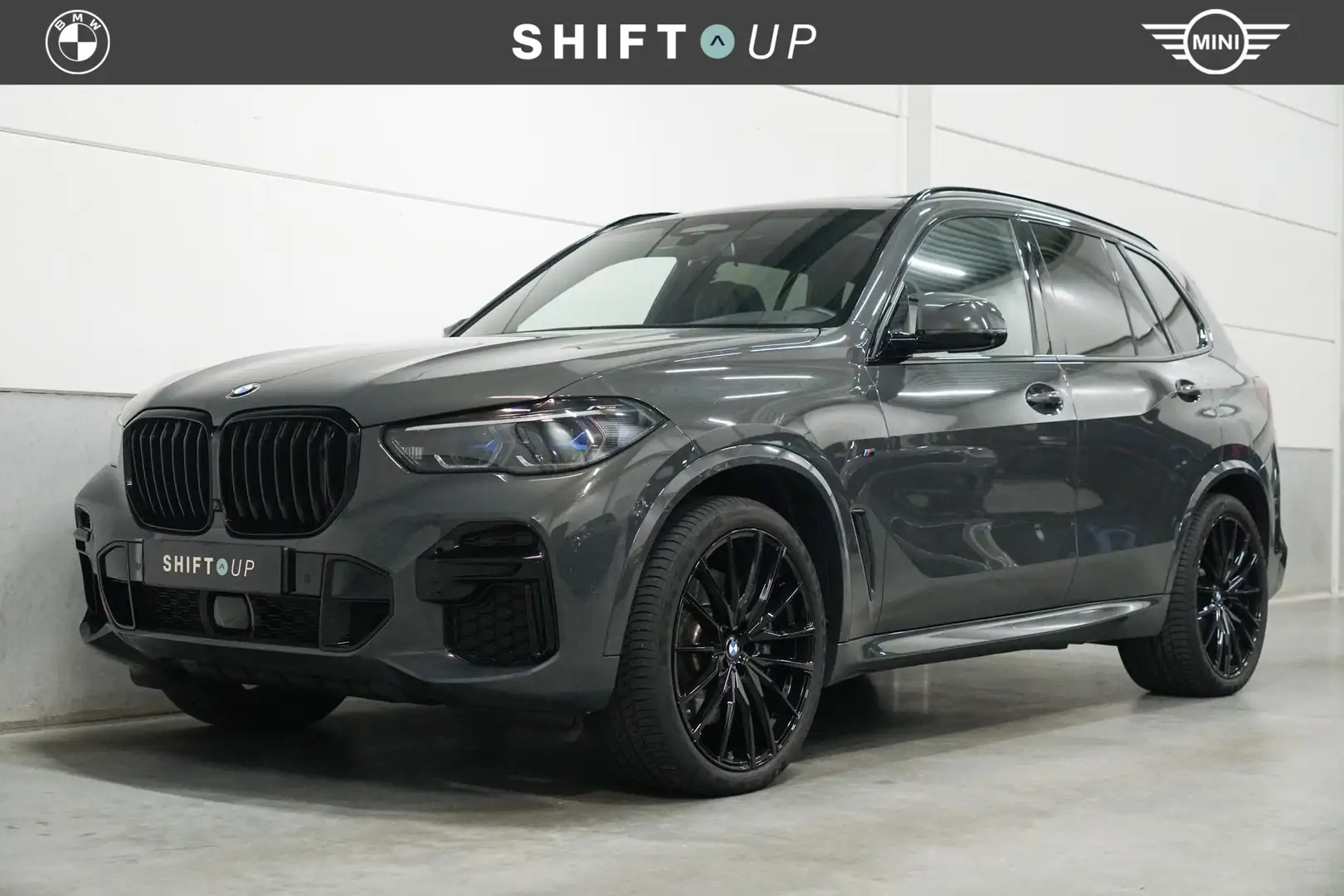 BMW X5 M50i Sky Lounge | Massage | CoPilot | Stoelventila Grau - 1