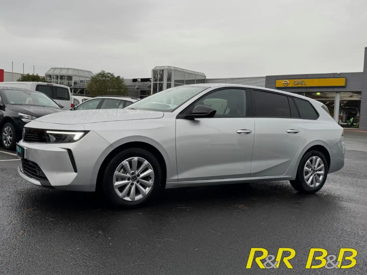 Opel Astra L Sports Tourer Enjoy 1.2 Turbo SHZ+LHZ+BT+CARPLAY Silber - 2