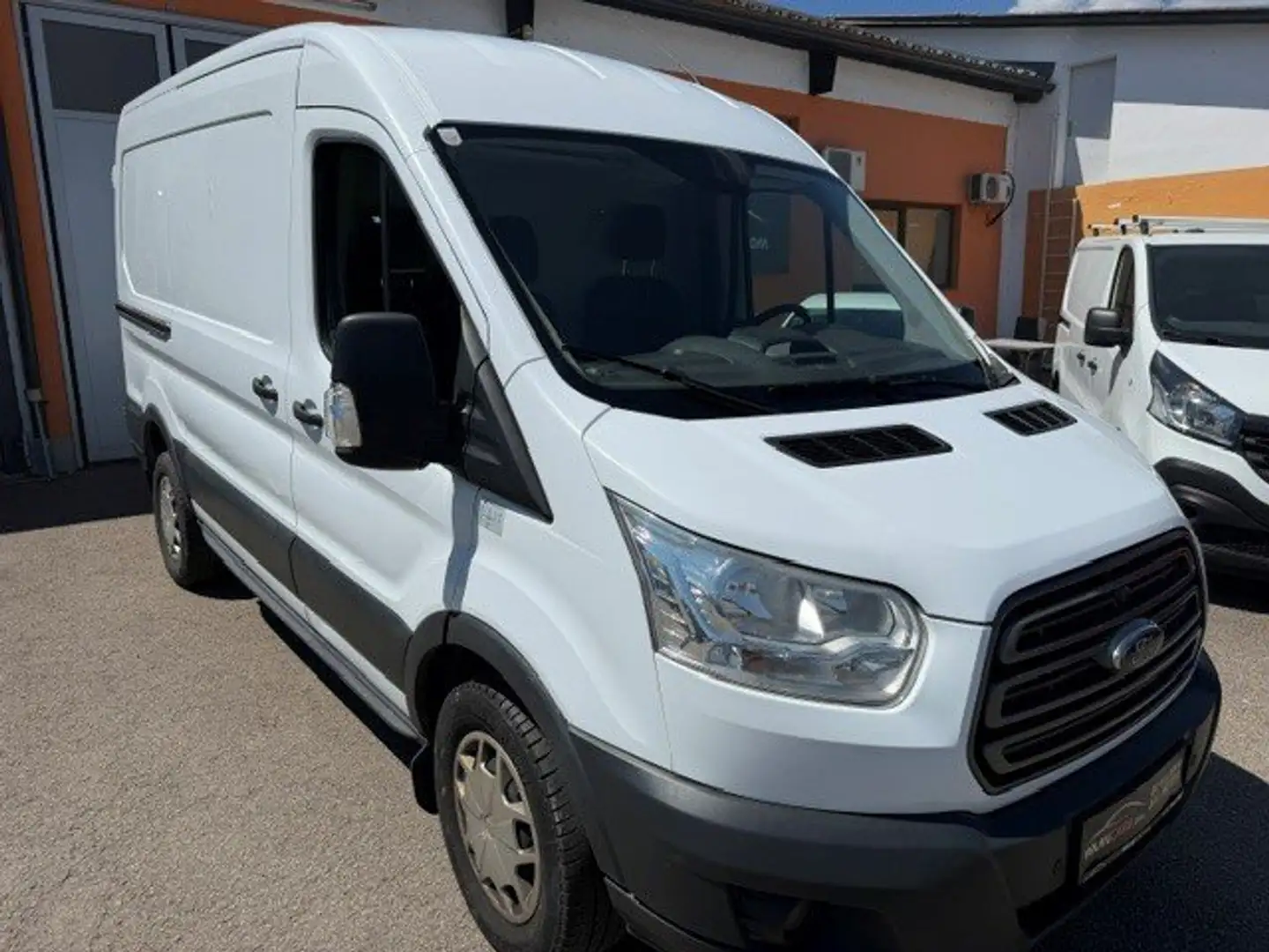 Ford Transit 330 L2 Trend Weiß - 2