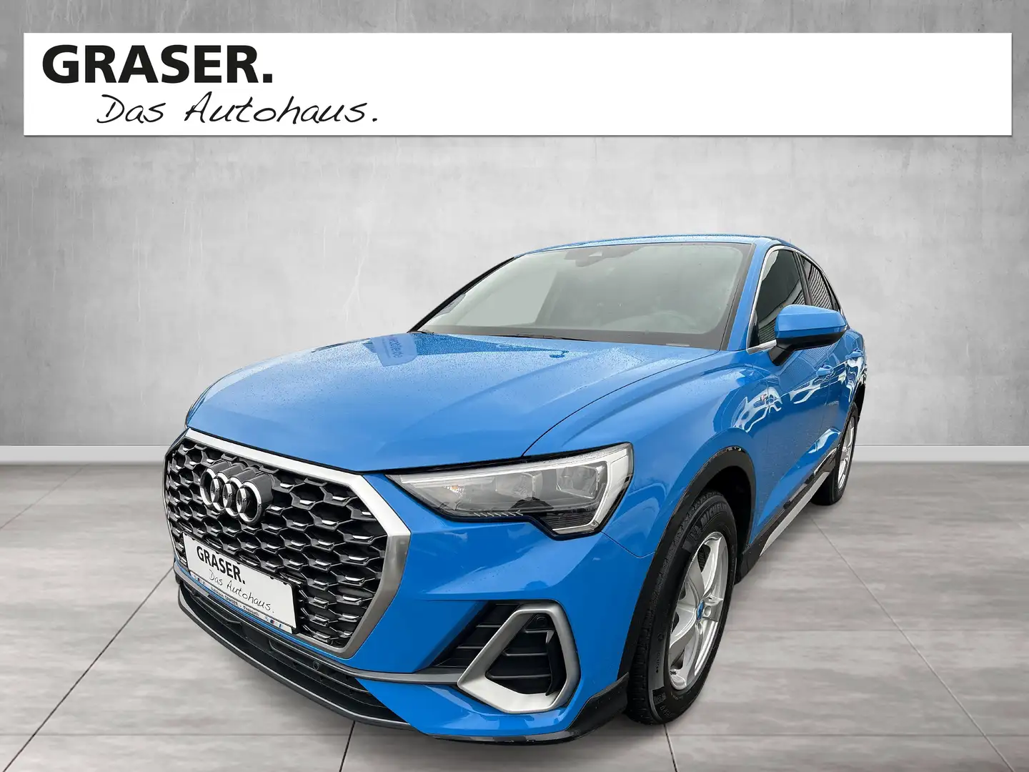 Audi Q3 35 TFSI Sportback S tronic S line AHK LED Blau - 1