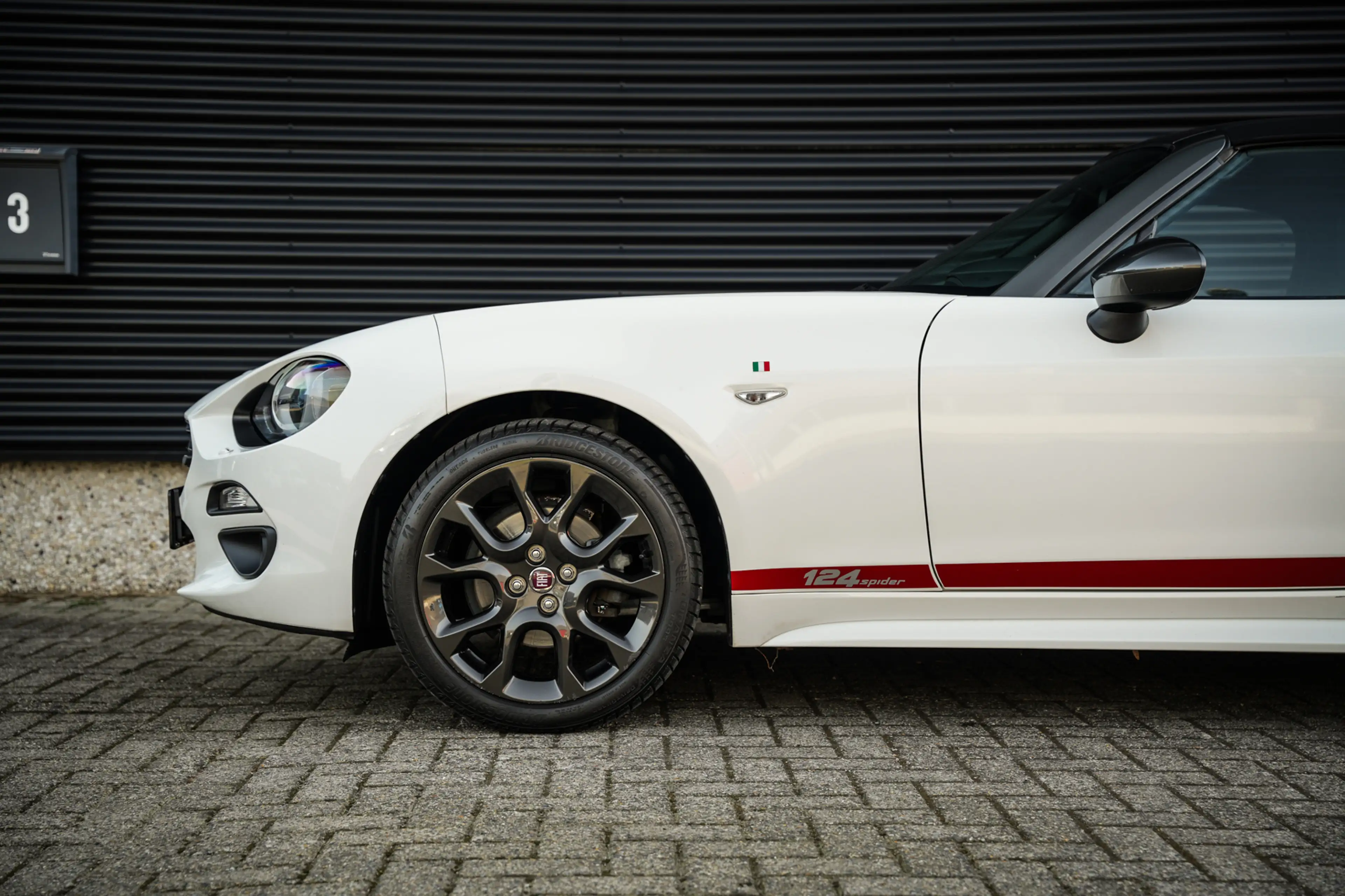 Fiat 124 Spider 1.4 MultiAir Turbo Automaat | Navigatie | Parelmoe — photo 15