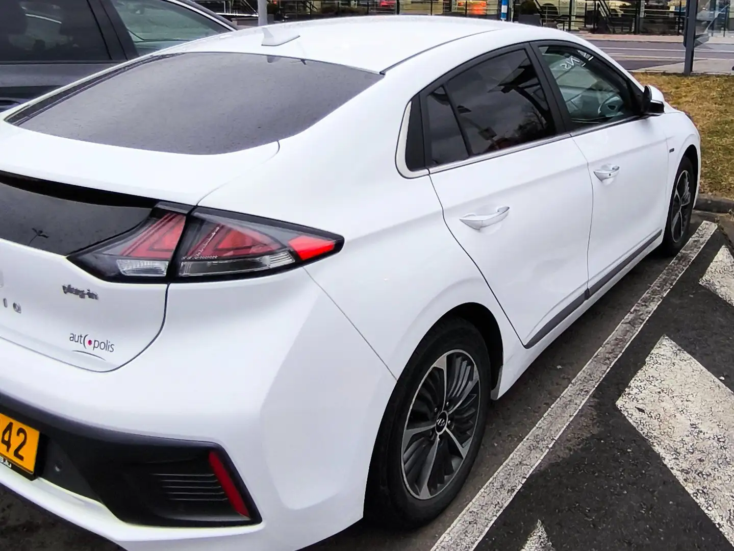 Hyundai IONIQ PHEV Blanc - 2