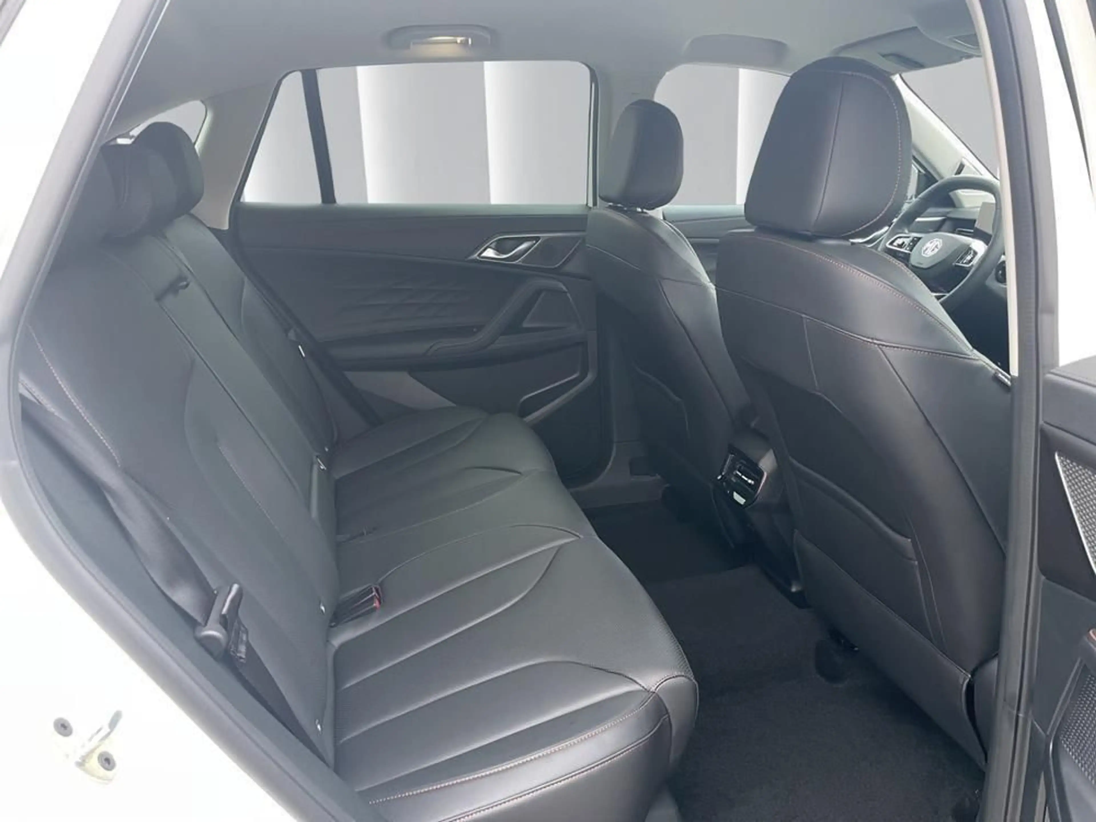 MG HS PHEV Luxuy  Plugin MY25/5 bis zu 100km elektr — photo 7