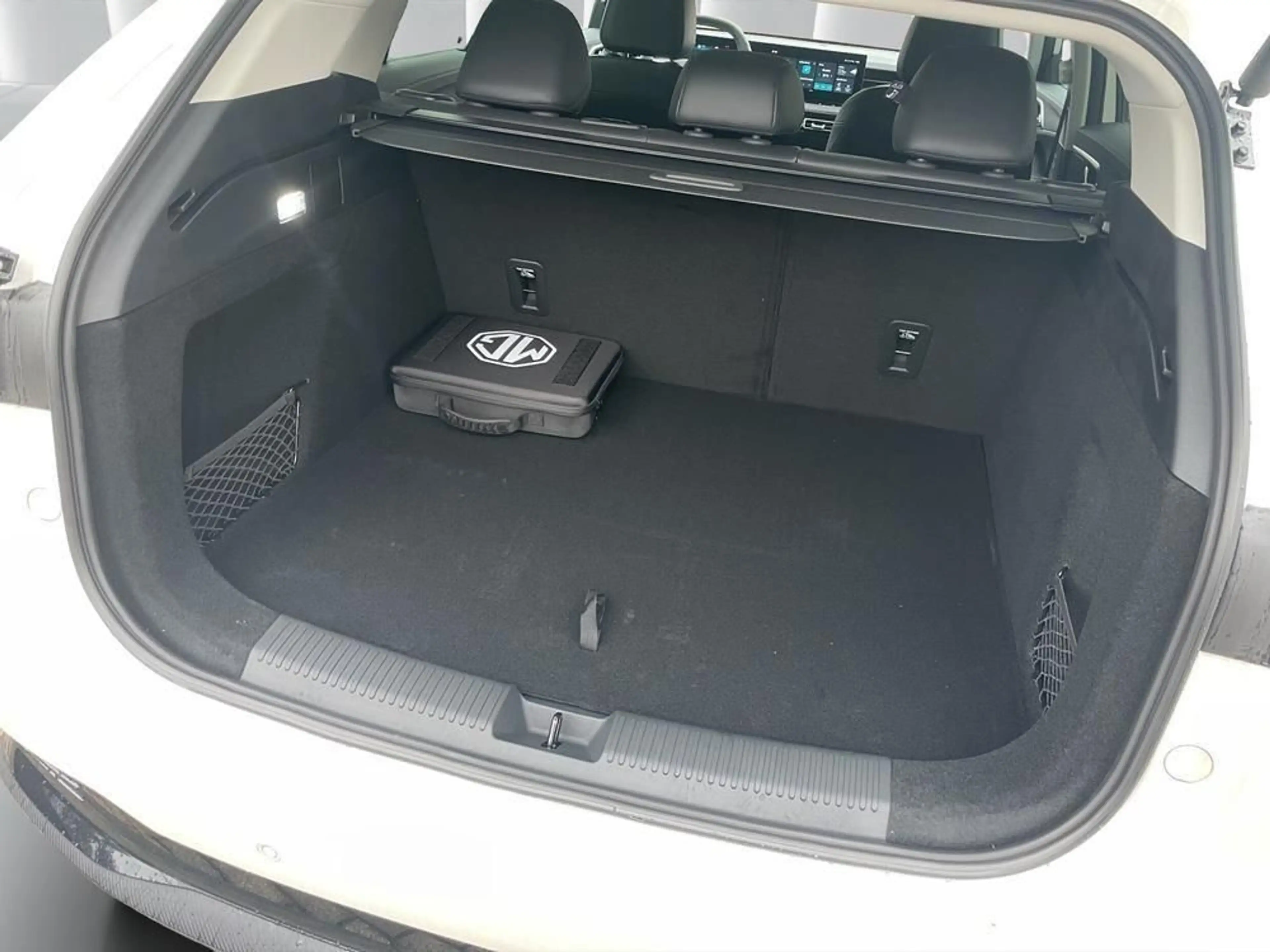 MG HS PHEV Luxuy  Plugin MY25/5 bis zu 100km elektr — photo 8