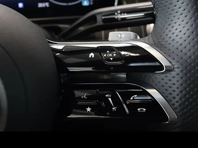 Mercedes-Benz CLE view 13