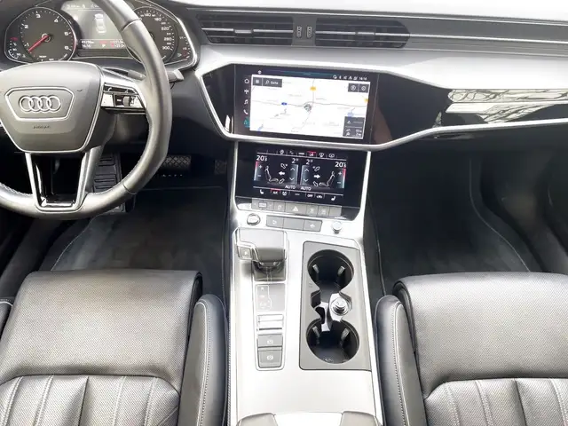Audi A7 view 11