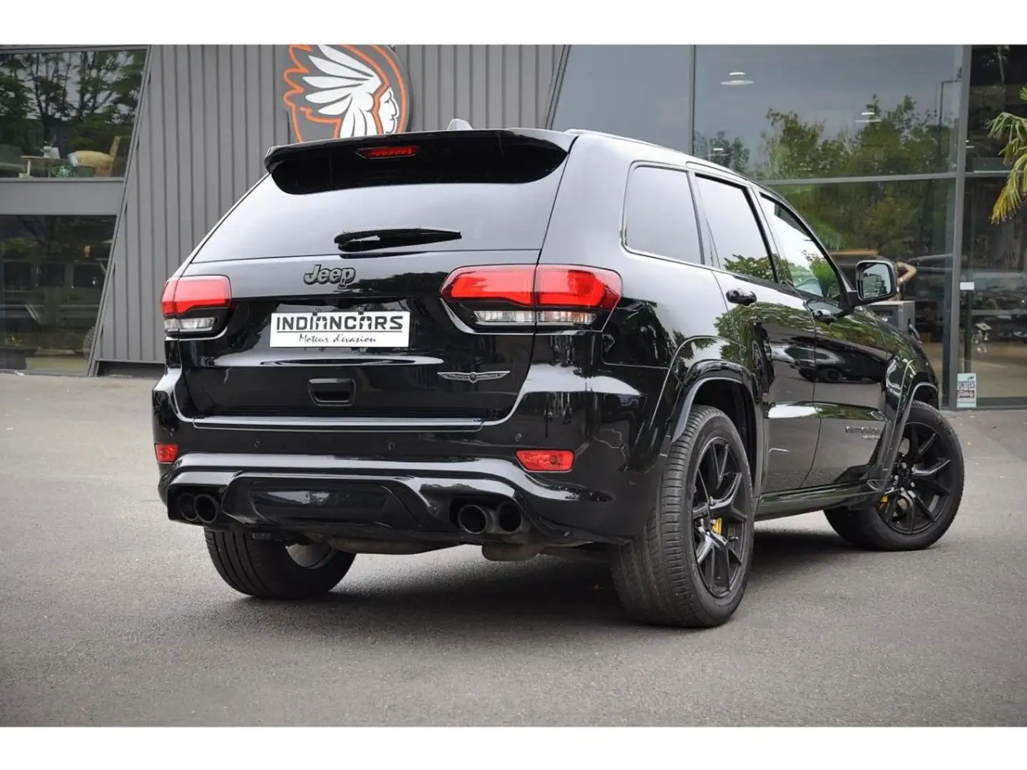 Jeep Grand Cherokee V8 707hp - Hemi 6.2i Supercharged - BVA 2018 Trackhawk Schwarz - 2
