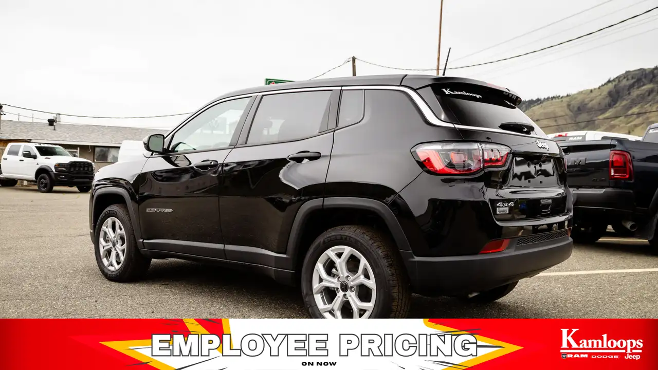 Jeep Compass photo Jeep Compass