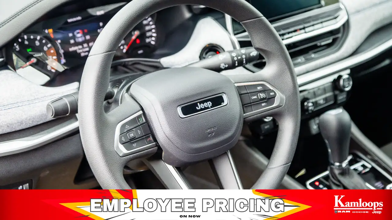 Jeep Compass photo Jeep Compass