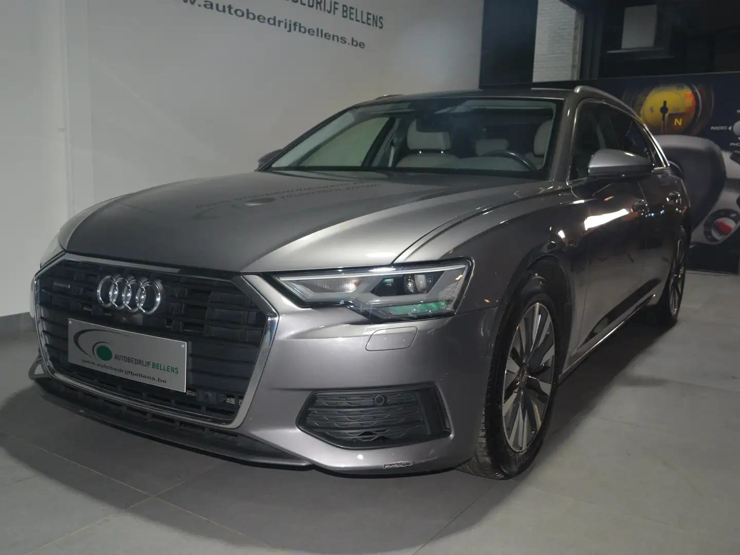 Audi A6 A6 Avant 40 TDI quattro S tronic / NAVI +360° Gris - 2