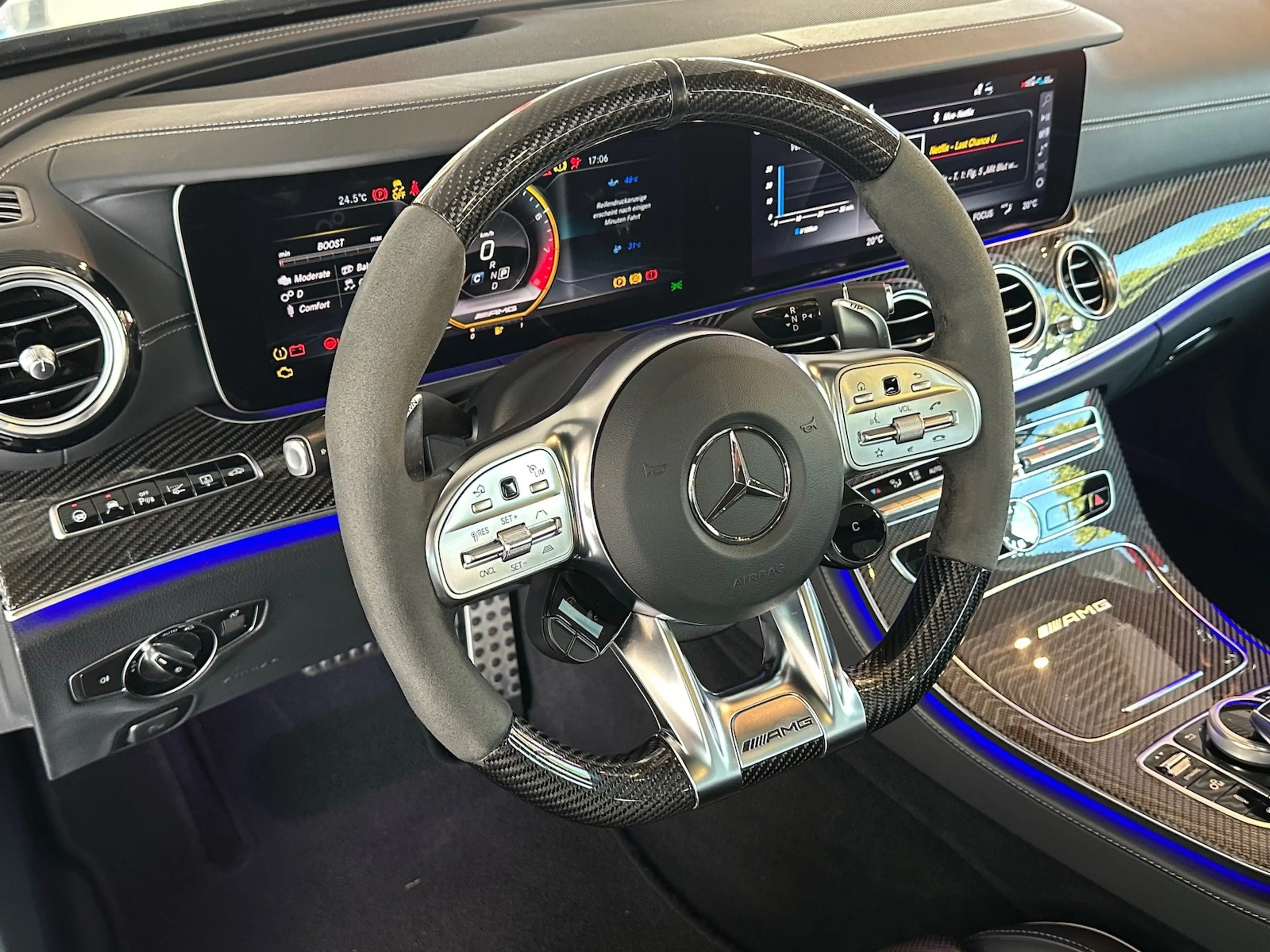 Mercedes-Benz E 63 AMG S 4M+ Keramik|Carbon|Distr|Pano|Perf.Aga|uvm. — photo 15