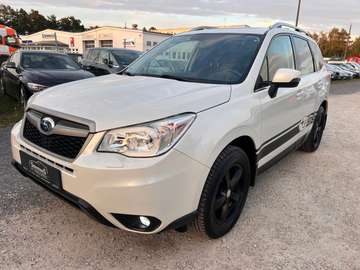 2.0D 4x4 Kamera Panorama SHZ Navi AHK