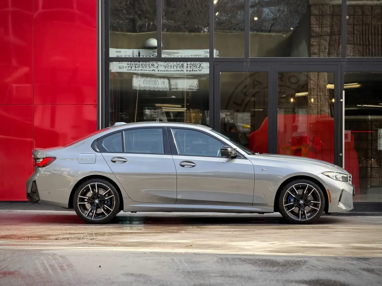 BMW 3 Series снимка BMW 3 Series