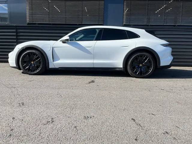 Porsche Taycan Cross Turismo 4-HEAD UP-PANO-PAS-20 GTS