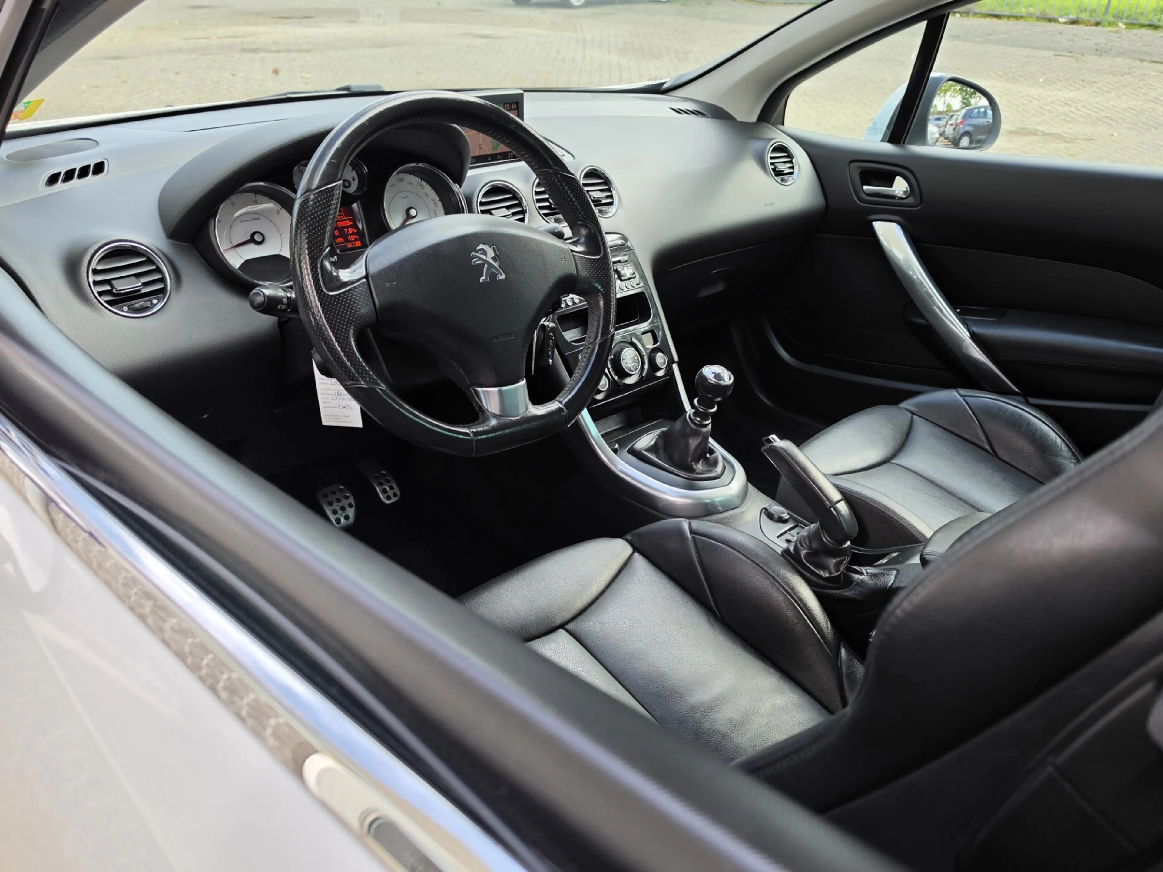 Peugeot 308 CC 1.6 THP Griffe Leder Navi Stoel+Nek Verwarming — photo 9