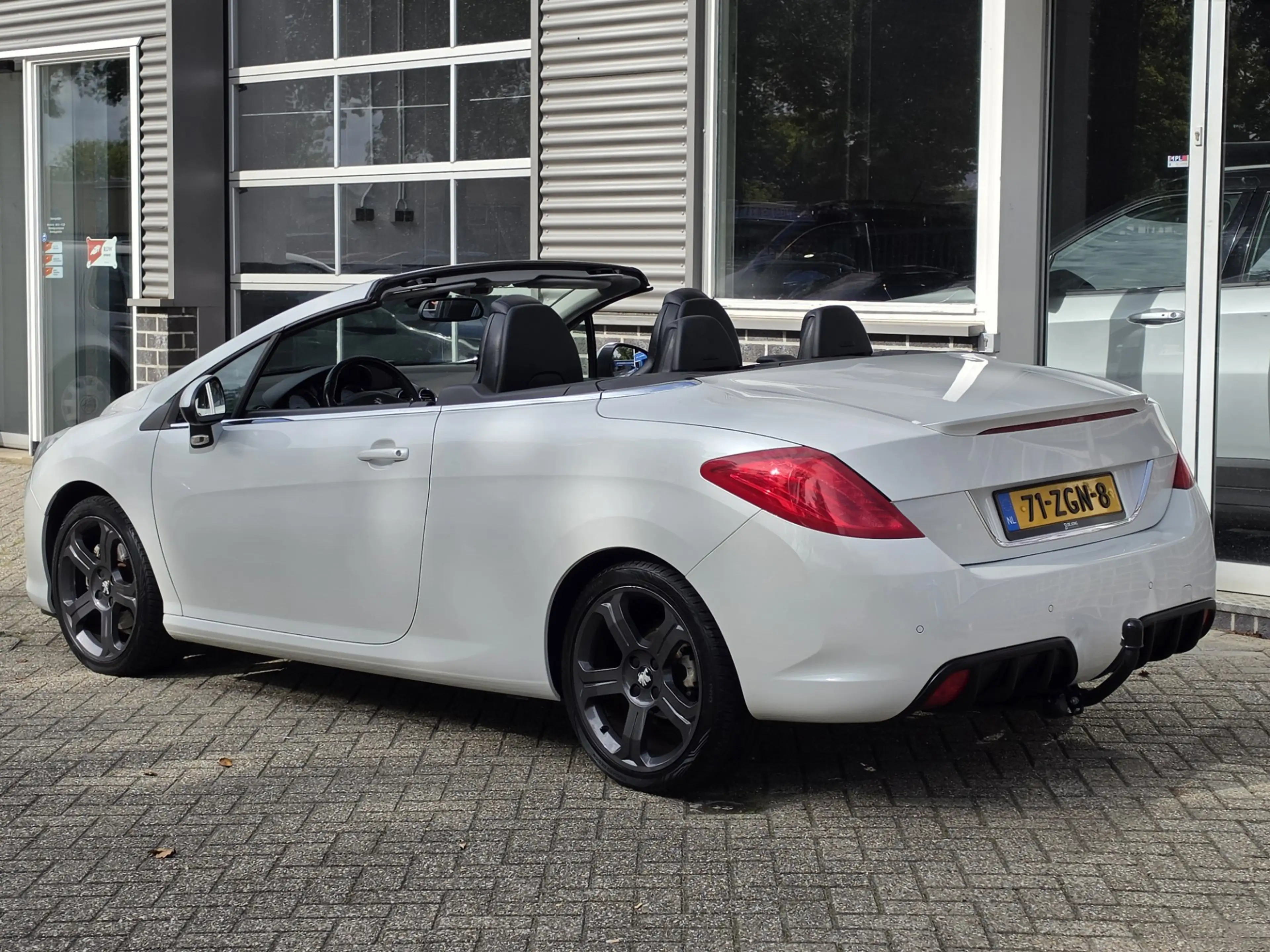 Peugeot 308 CC 1.6 THP Griffe Leder Navi Stoel+Nek Verwarming — photo 4