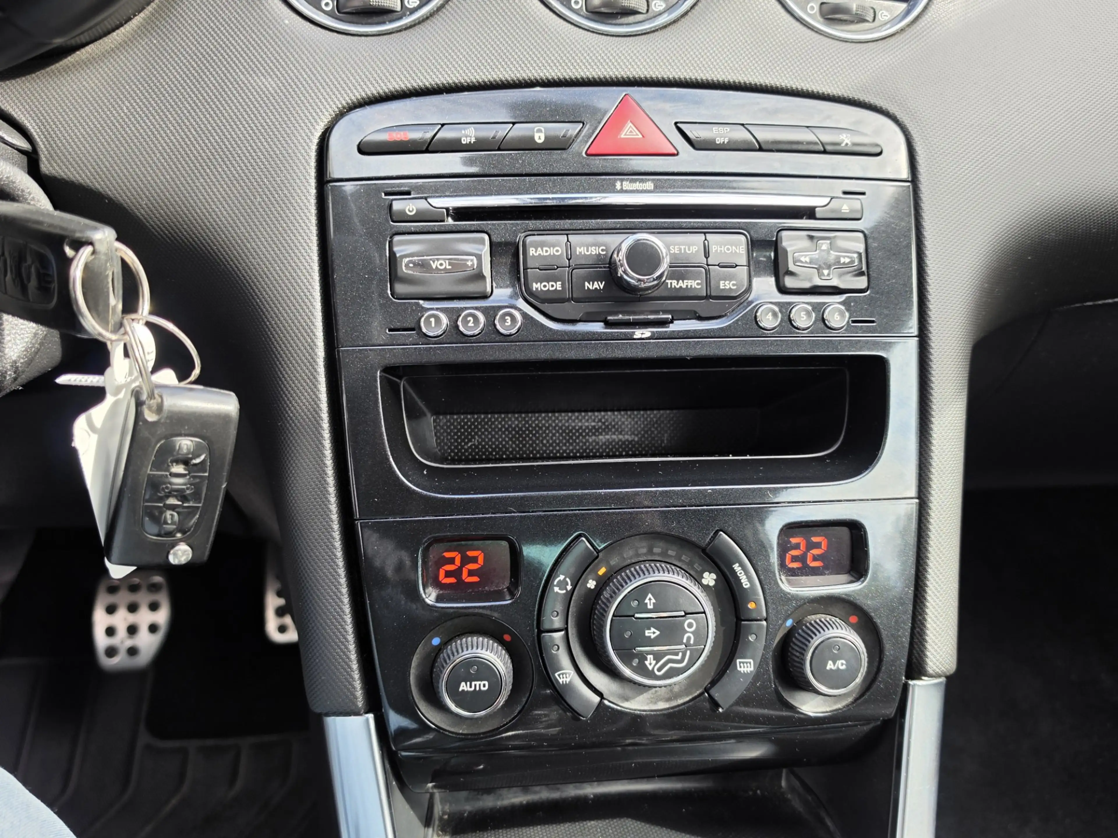 Peugeot 308 CC 1.6 THP Griffe Leder Navi Stoel+Nek Verwarming — photo 13