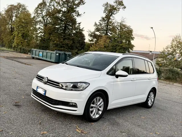 Volkswagen Touran 1.6 tdi Executive 115cv dsg