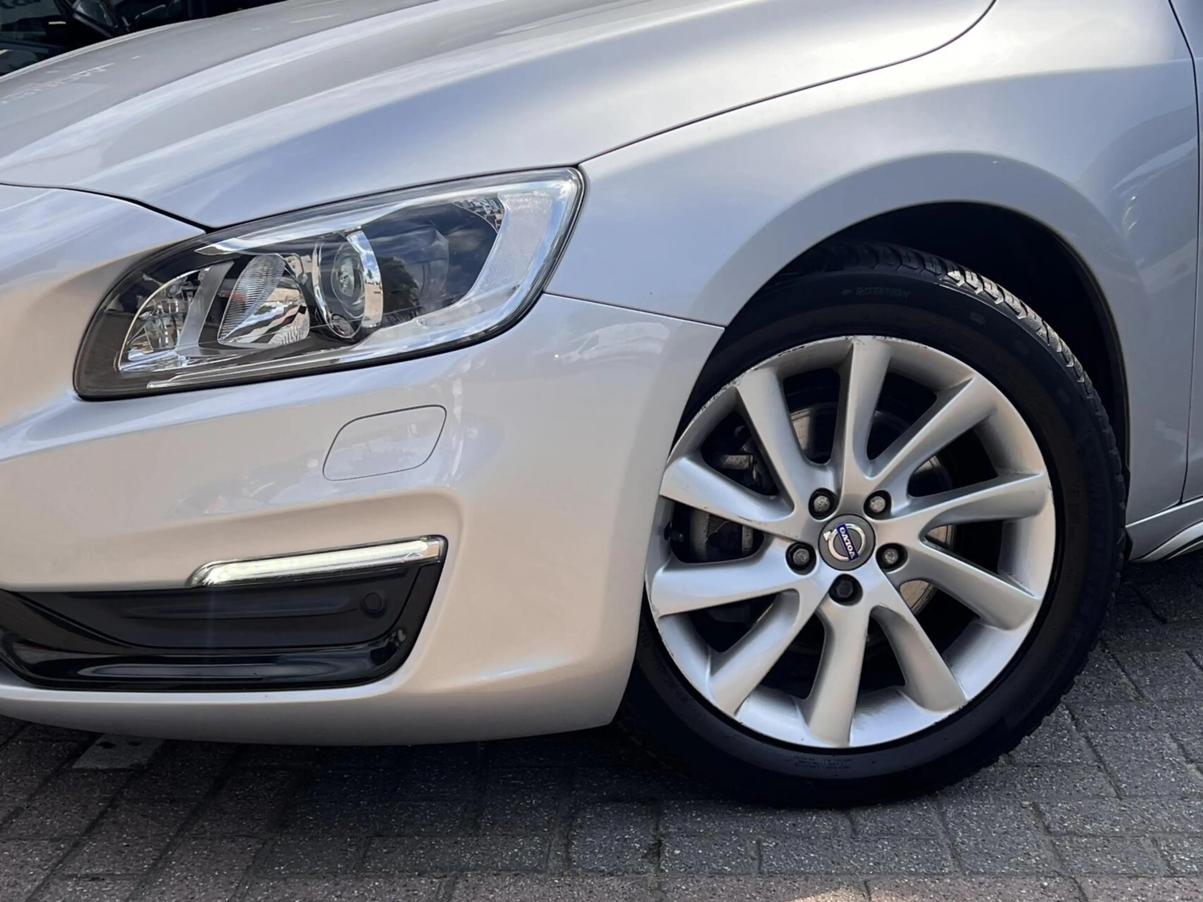 Volvo S60 1.5 T2 Polar+ Dynamic Airco Cruise Dak Leder NAP — photo 7